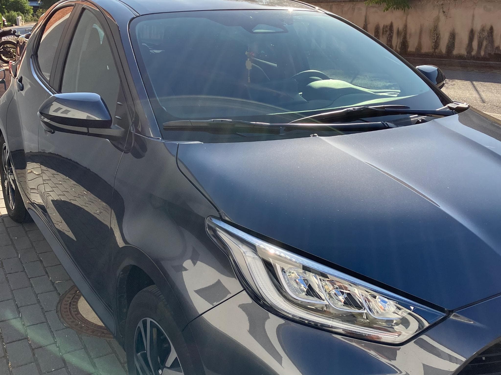 Toyota Yaris Iconic (2026) - Photo 2