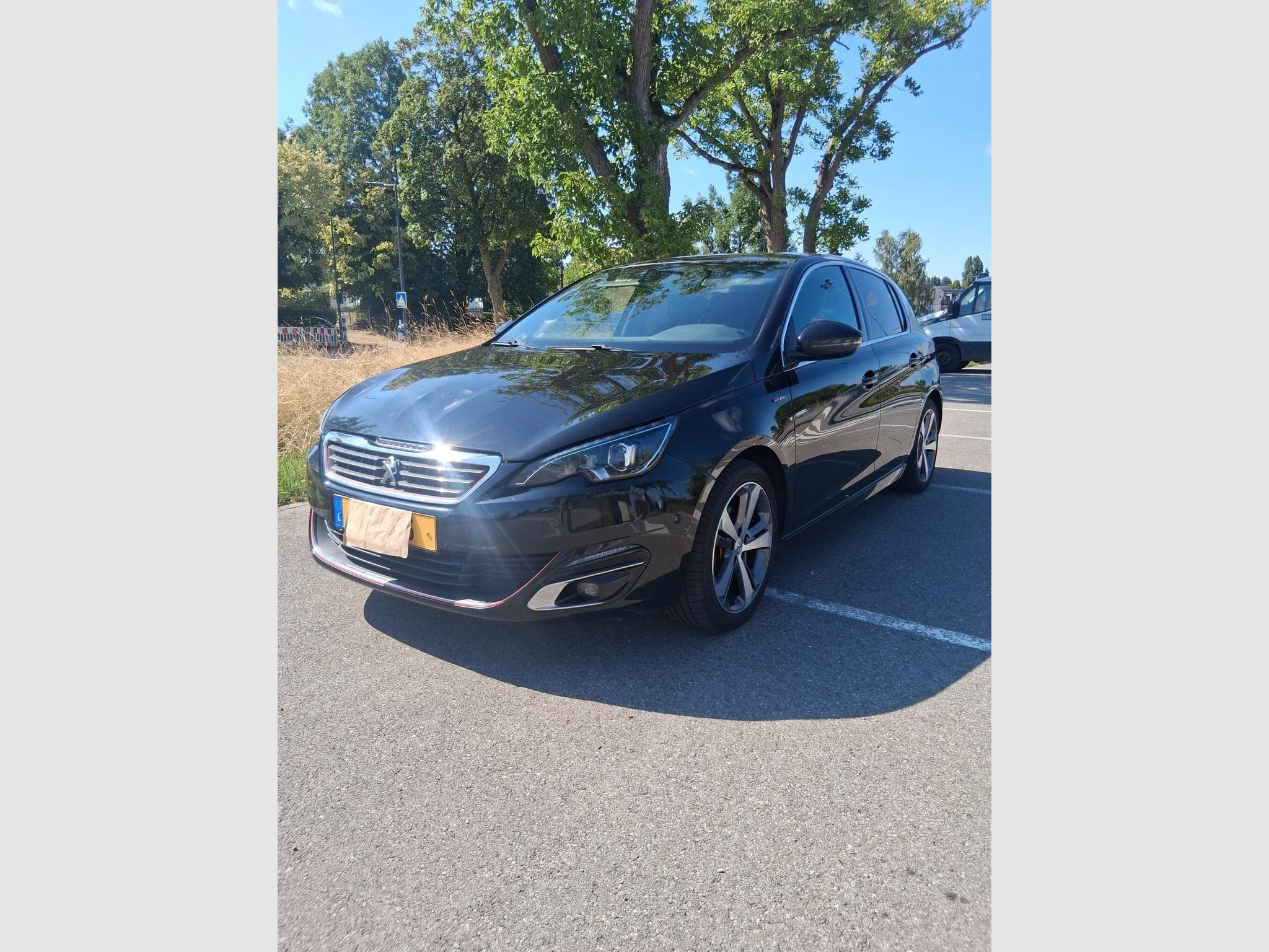 Peugeot 308 GT Line (2016) - Photo 2