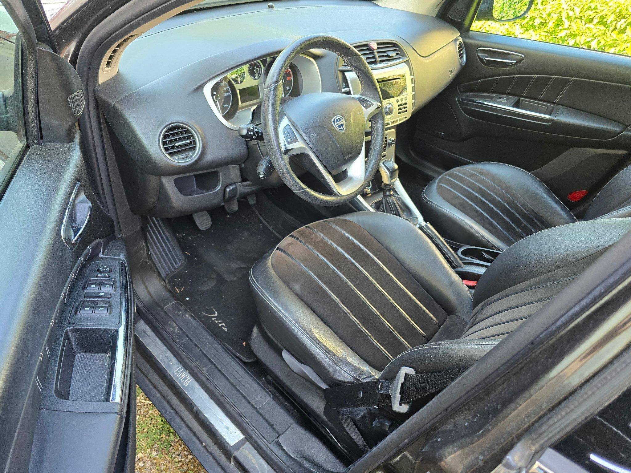 Lancia Delta (2009) - Photo 3