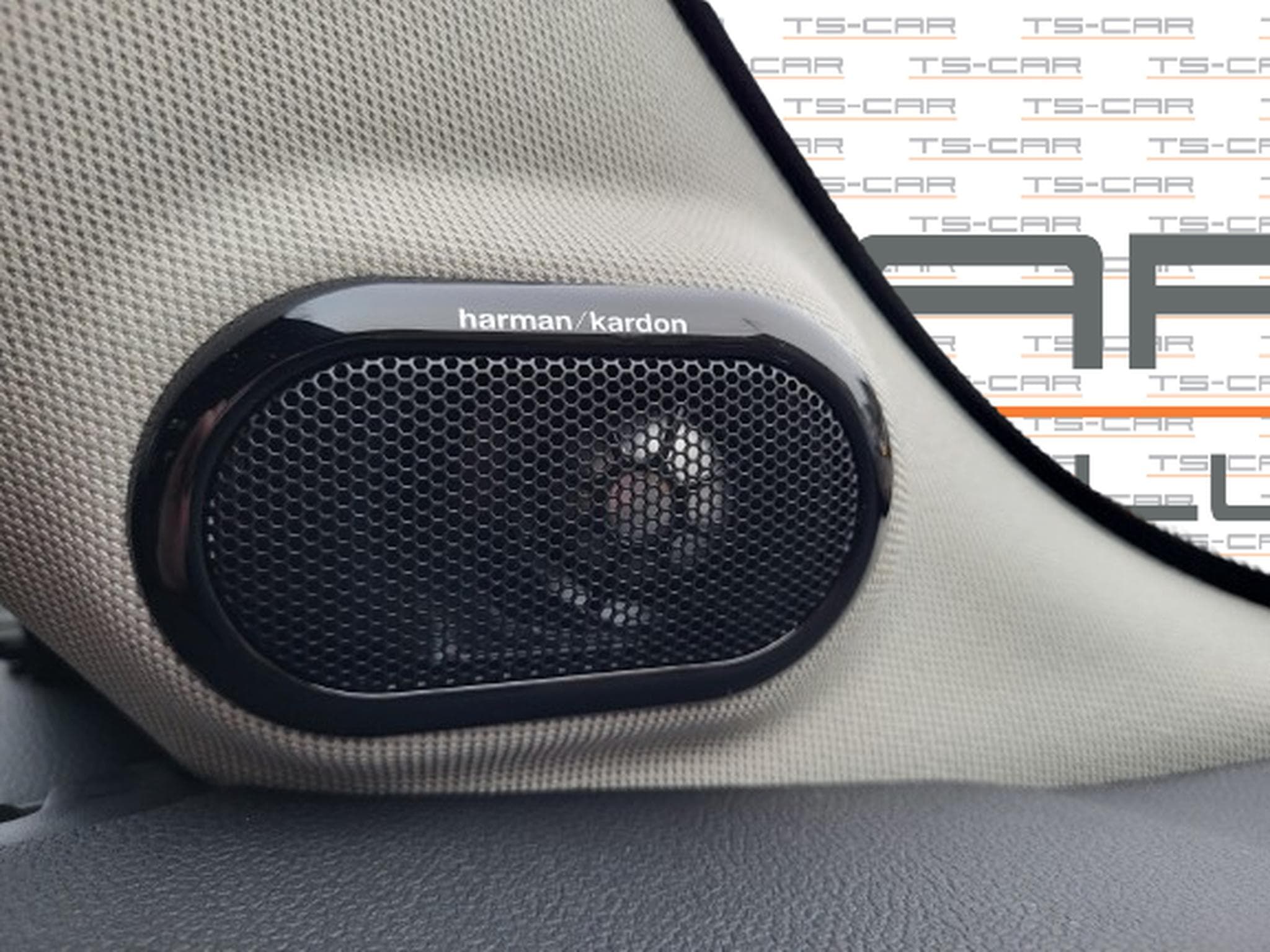 Mini Cooper SE (2022) - Photo 6
