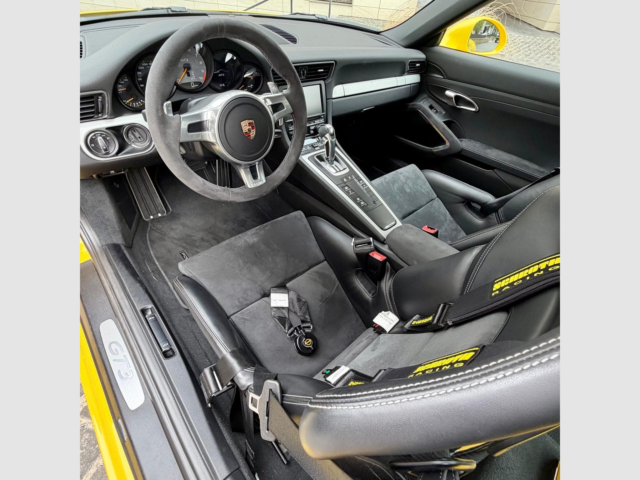 Porsche 991 GT3 Clubsport*Keramik*Lift*Approved 07/2027 (2013) - Photo 13