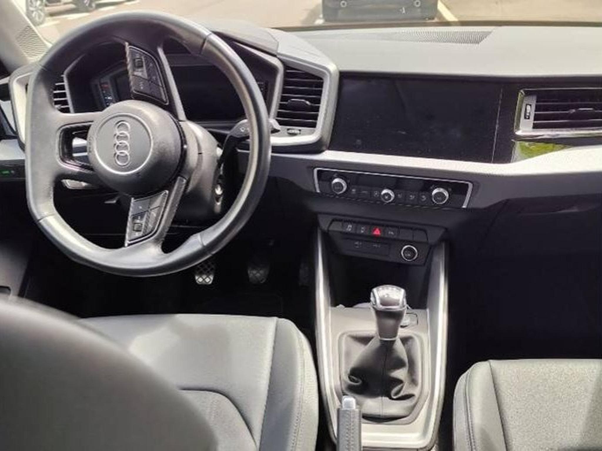 Audi A1 30 TFSI Sportback advanced (2021) - Photo 2