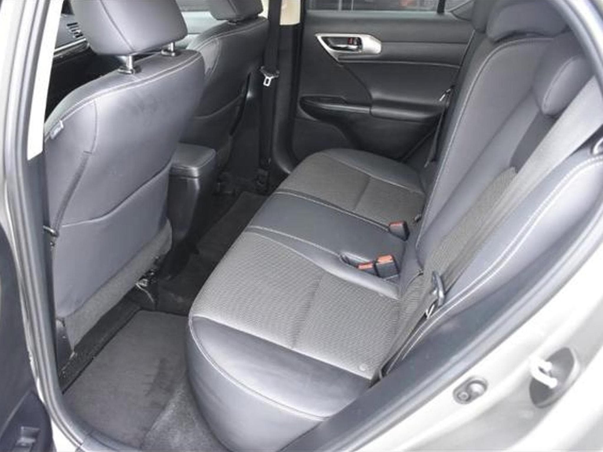 Lexus CT 200H 99 cv Business Model (2018) - Photo 10