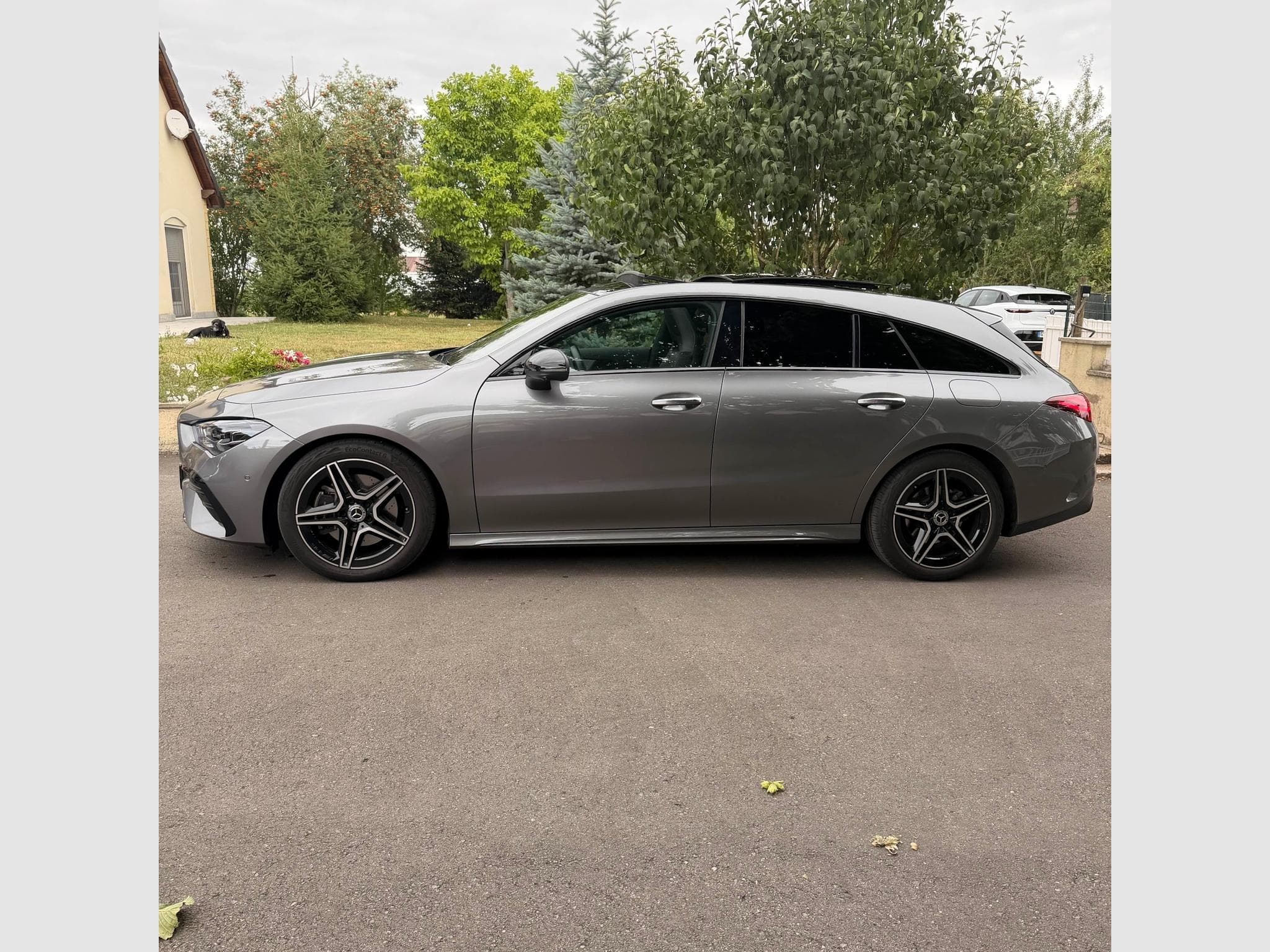 Mercedes CLA 200 Shooting Brake AMG - Camera 360 - Pano (2025) - Photo 4