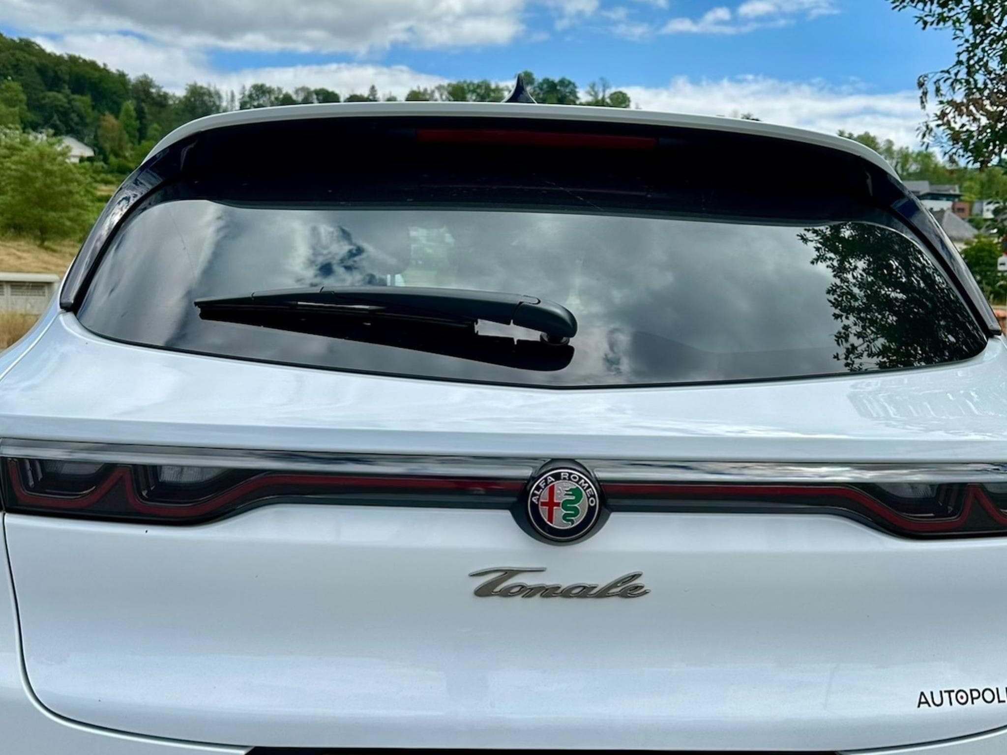 Alfa-Romeo Tonale Véloce 1,6 tdi (2025) - Photo 2