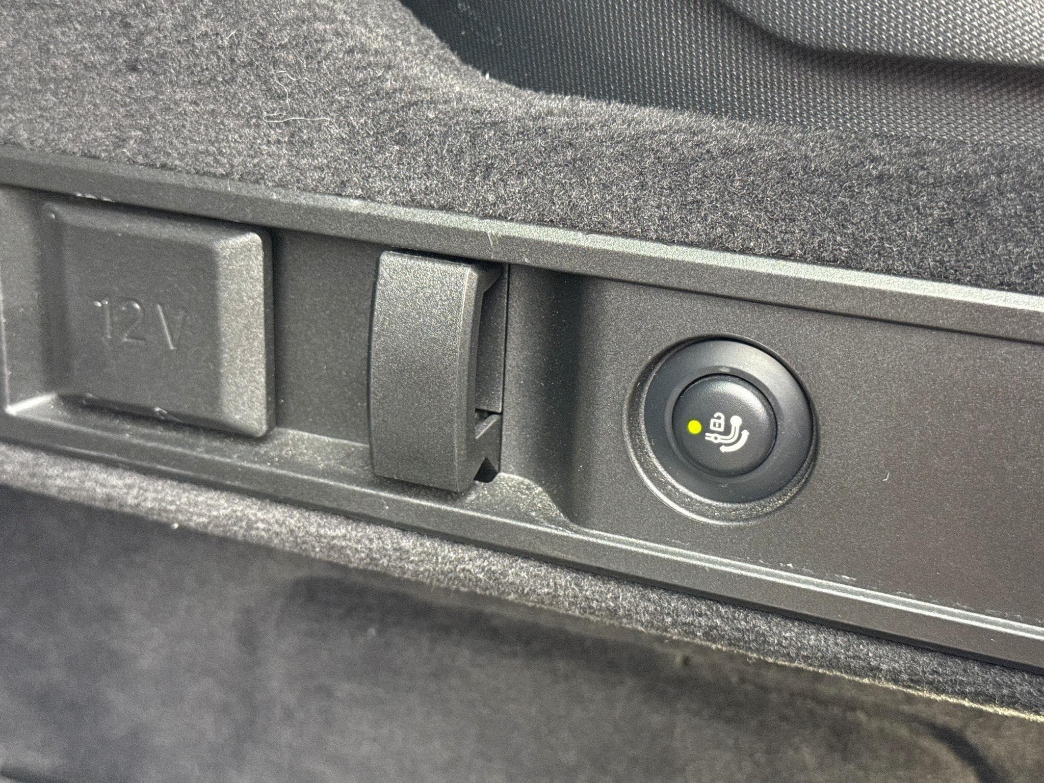 BMW 318 318dA Touring 2.0L Pack M *AHK*Full BMW* (2020) - Photo 14