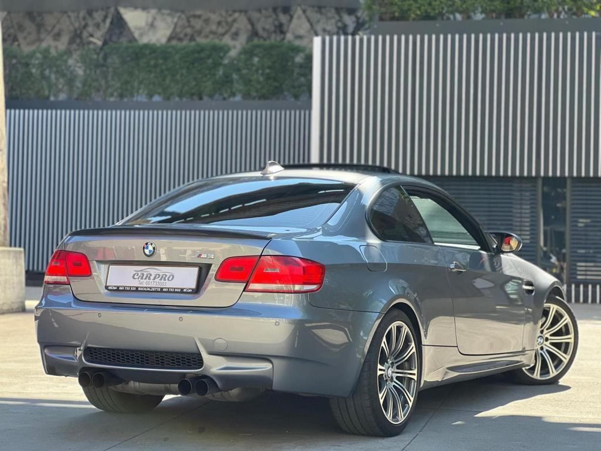 BMW M3 E92 COUPE / MANUELLE / TOIT OUVRANT / (2010) - Photo 3