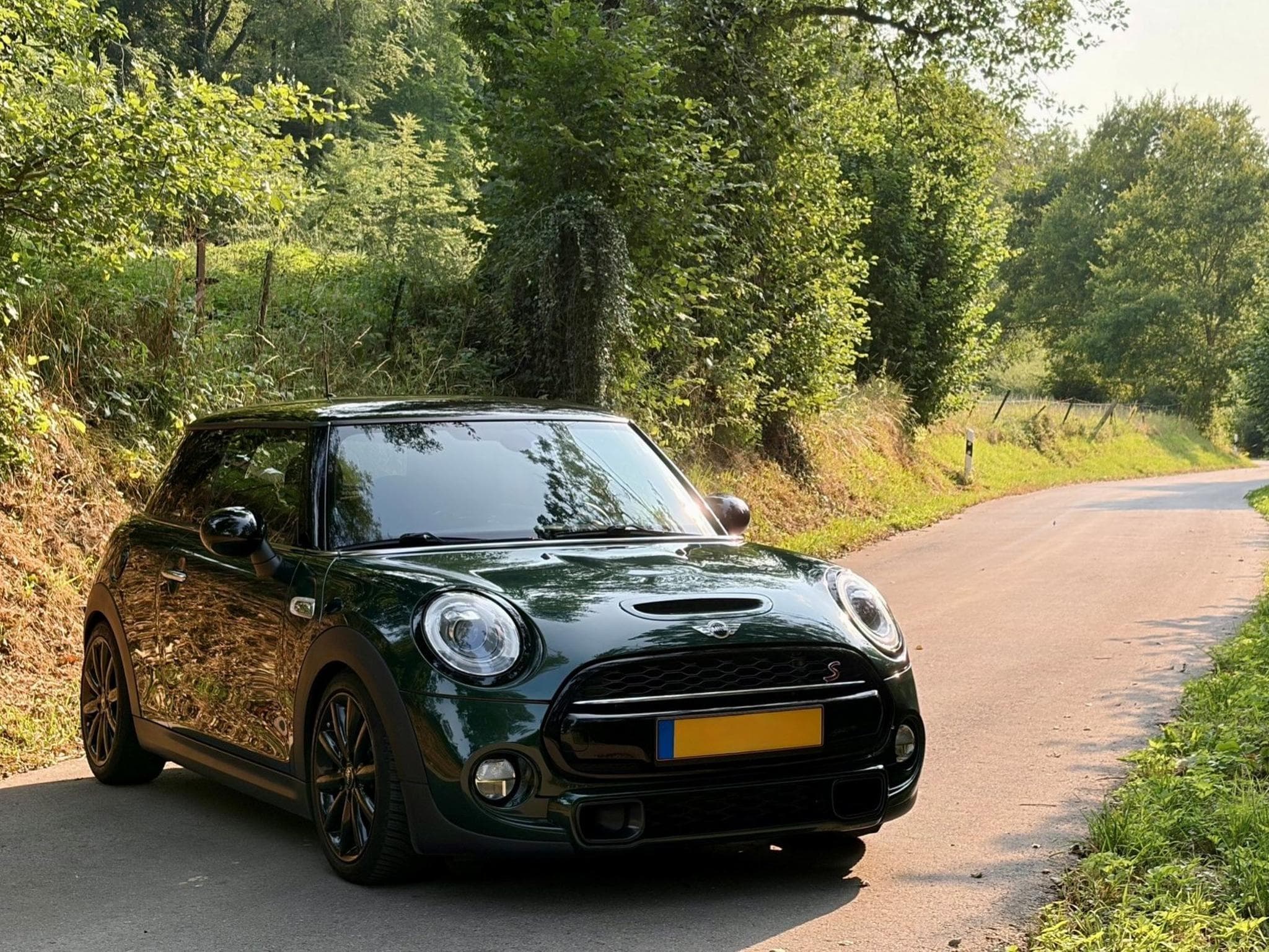 Mini Cooper S (2017) - Photo 2