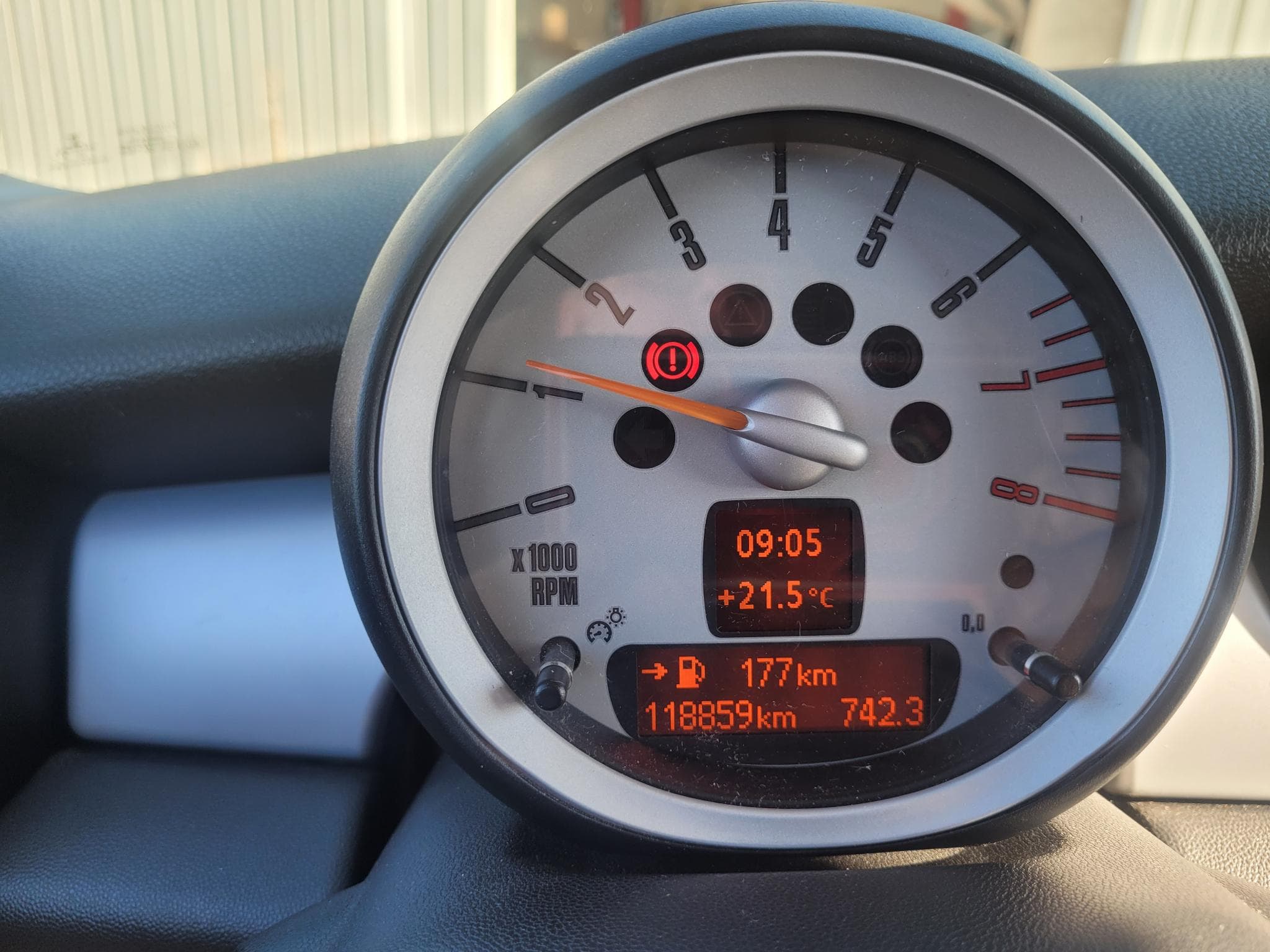 Mini Cooper 16i16v (2007) - Photo 6