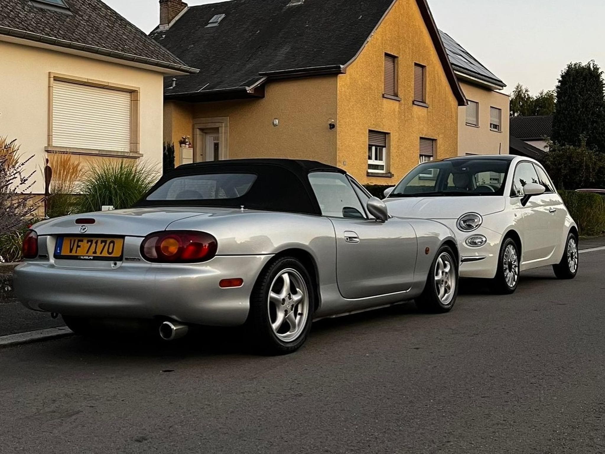 Mazda MX-5 1.6 (2000) - Photo 1