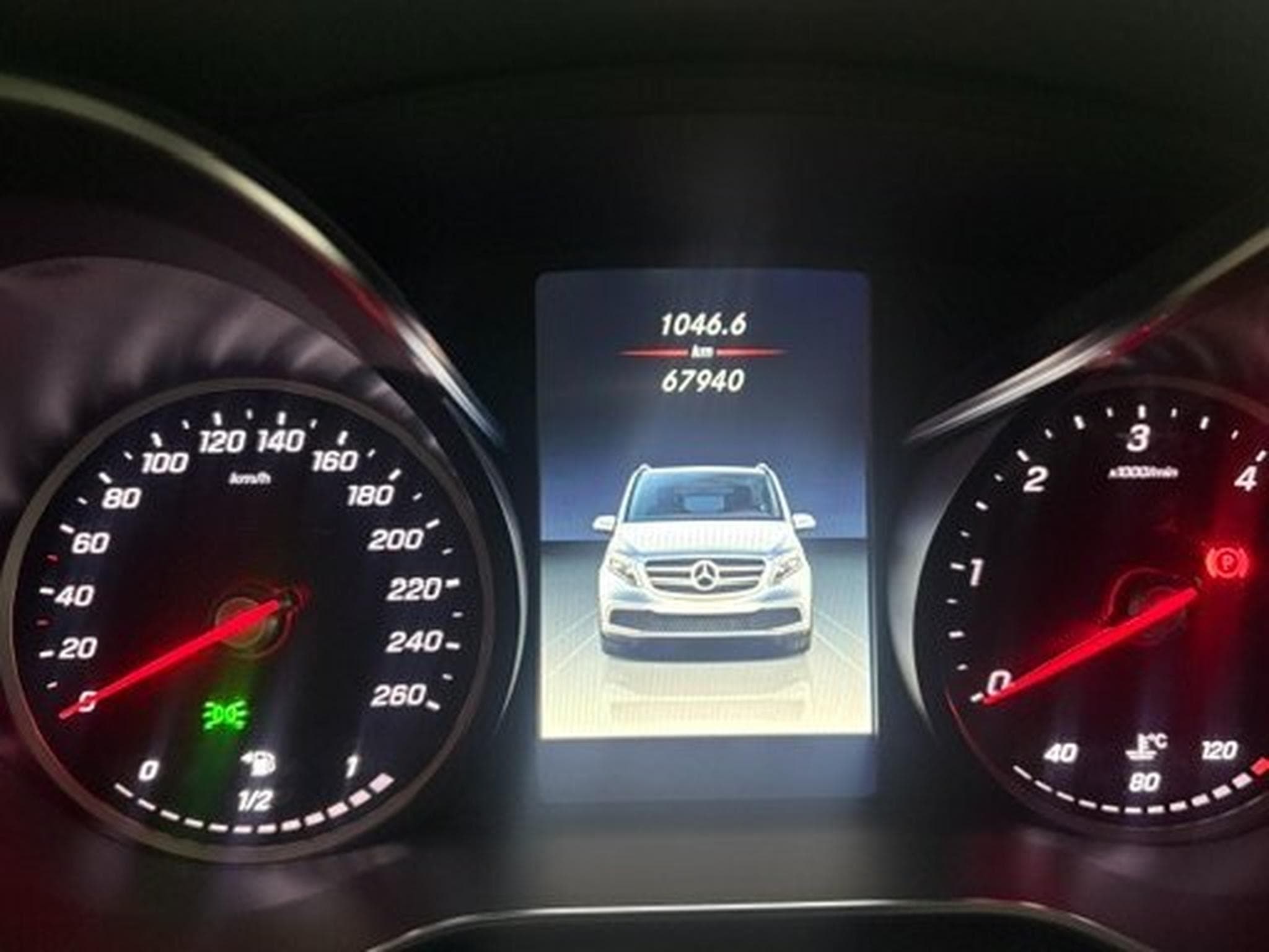 Mercedes V 300 V300d 4matic Avantgarde EDITION Long (2019) - Photo 13