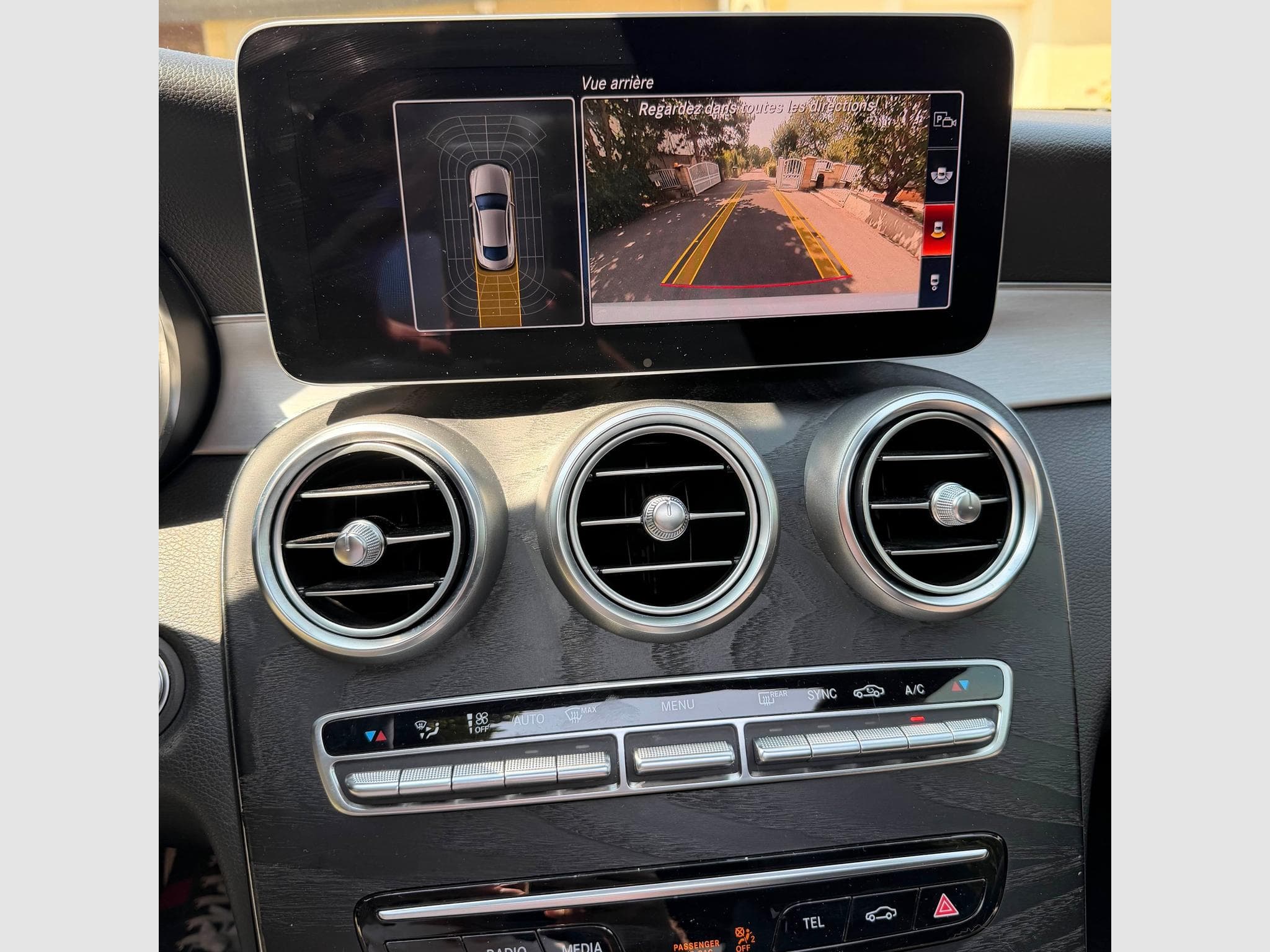 Mercedes C 220 C 220D Coupé AMG (2019) - Photo 15