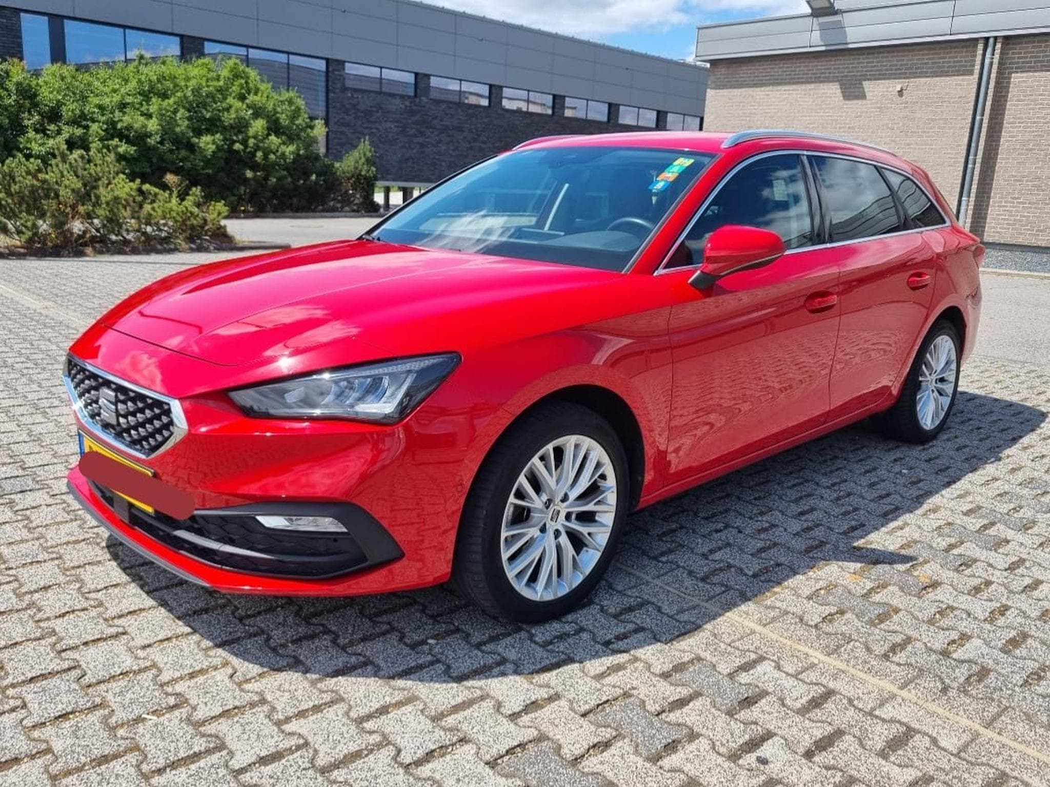 Seat Leon Sportstourer Xcellence (2022) - Photo 1