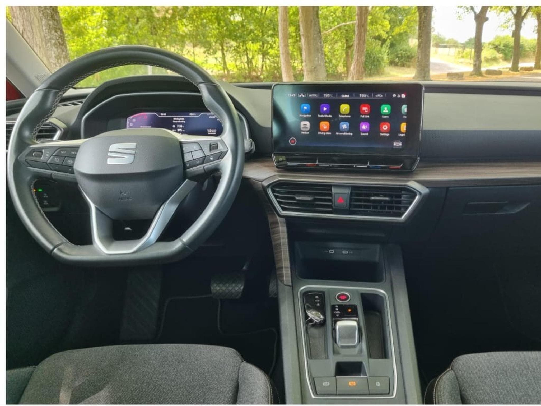 Seat Leon Sportstourer Xcellence (2022) - Photo 3