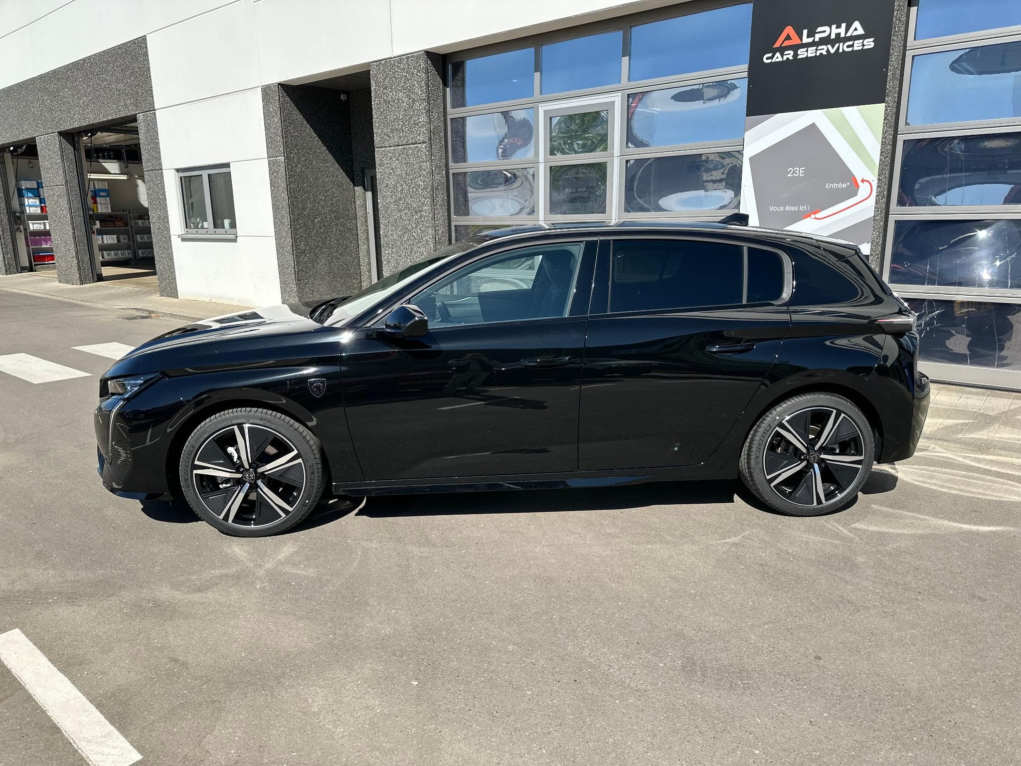 Peugeot 308 GT-LINE 130 CV (2025) - Photo 10