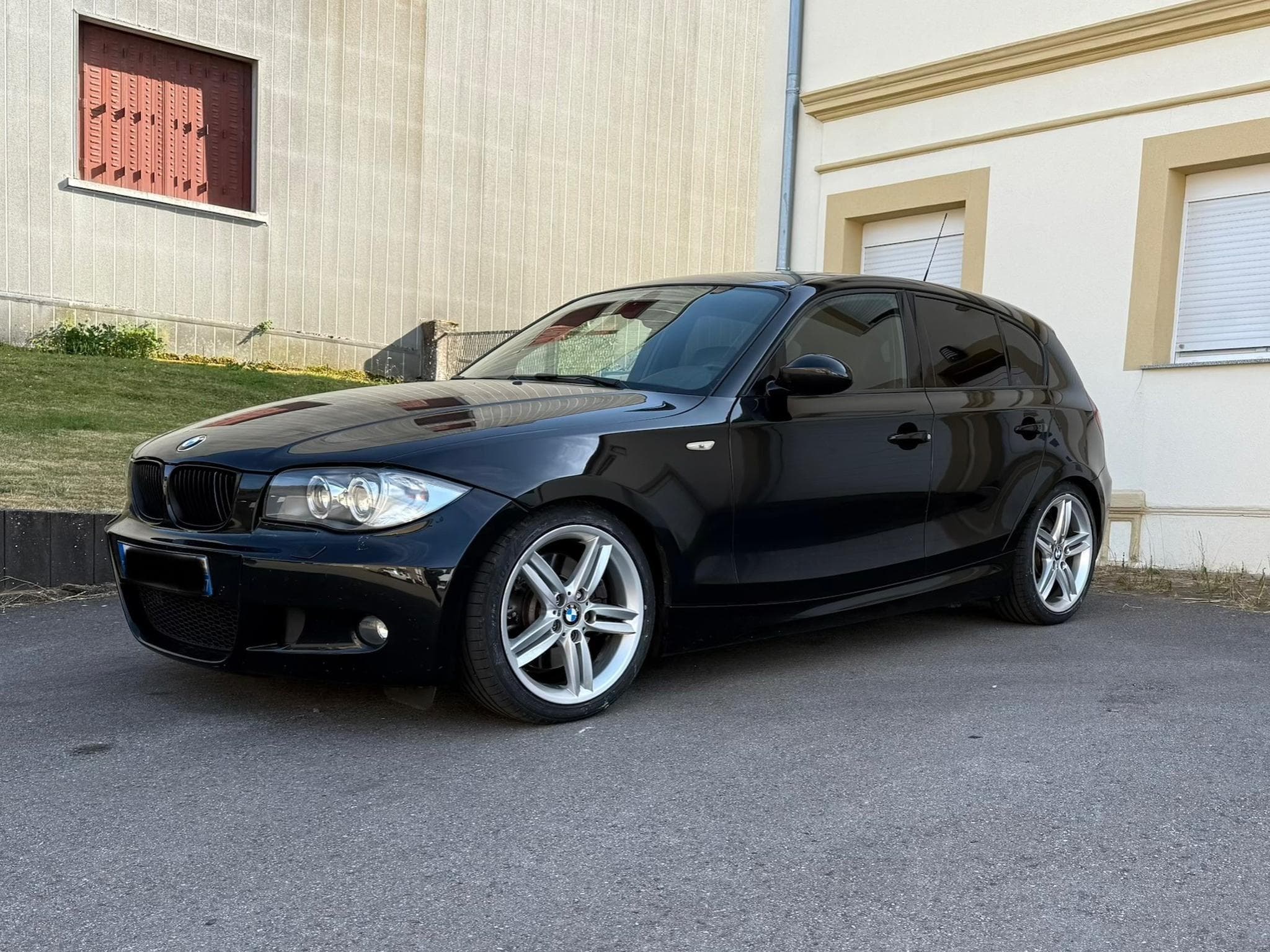 BMW 130 M sport (2005) - Photo 2