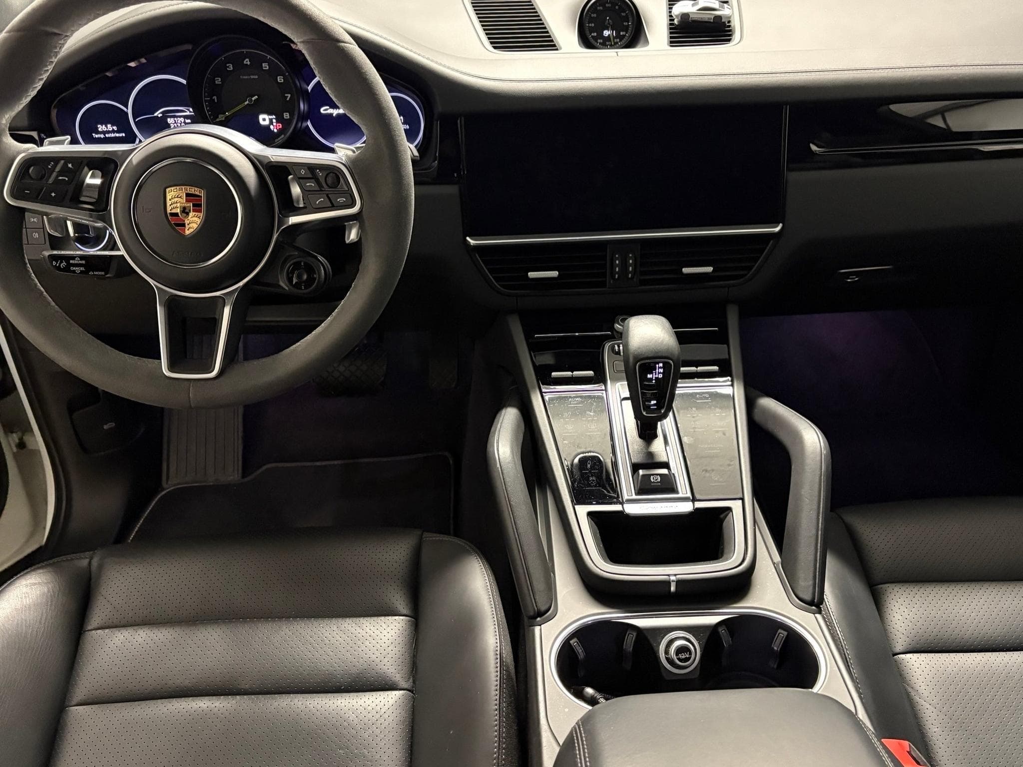Porsche Cayenne E-hybride (2021) - Photo 4