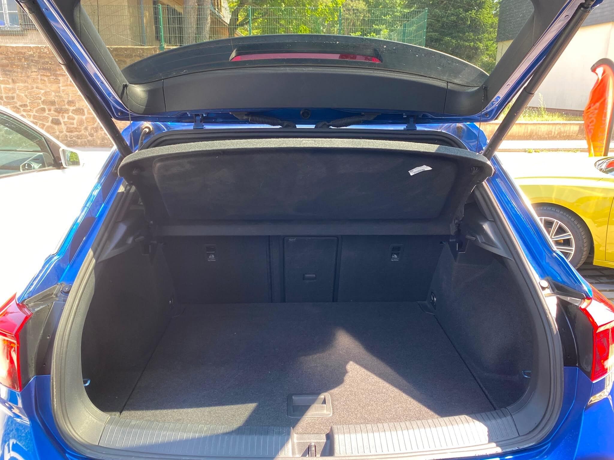 VW T-Roc 1.5 tsi 150 R-line DSG (2022) - Photo 10