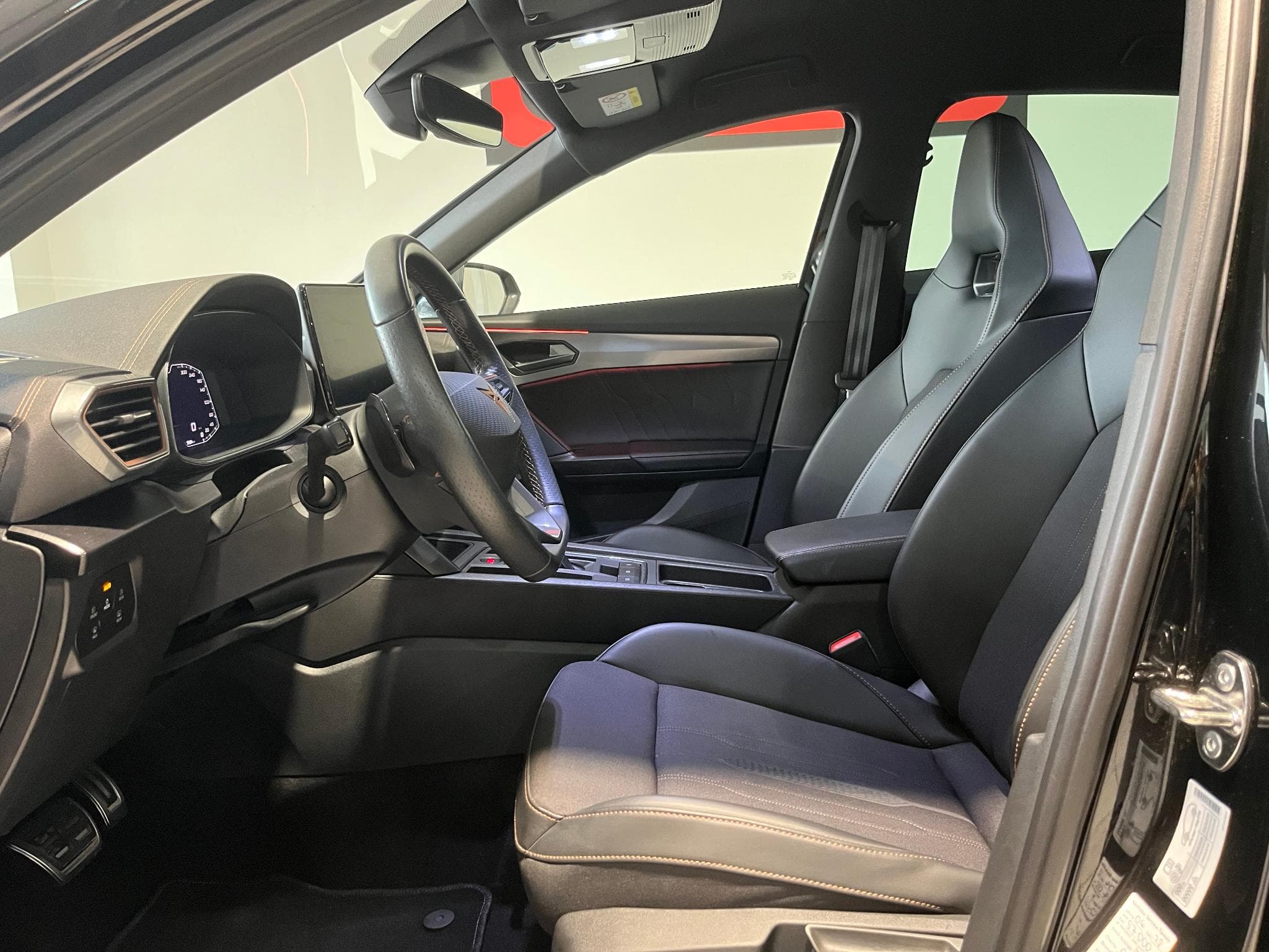 Cupra Formentor 245 VZ E-Hybrid PHEV DSG CAMERA/CARPLAY/ACC (2022) - Photo 11