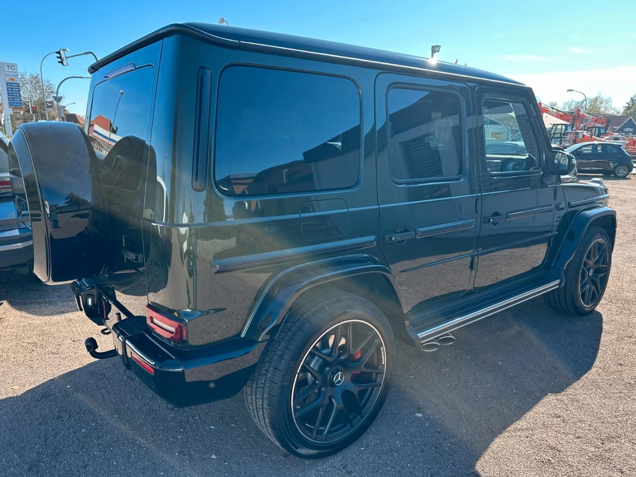Mercedes G 63 AMG Manufaktur HUD 360 ACC AHK PANO (2024) - Photo 5