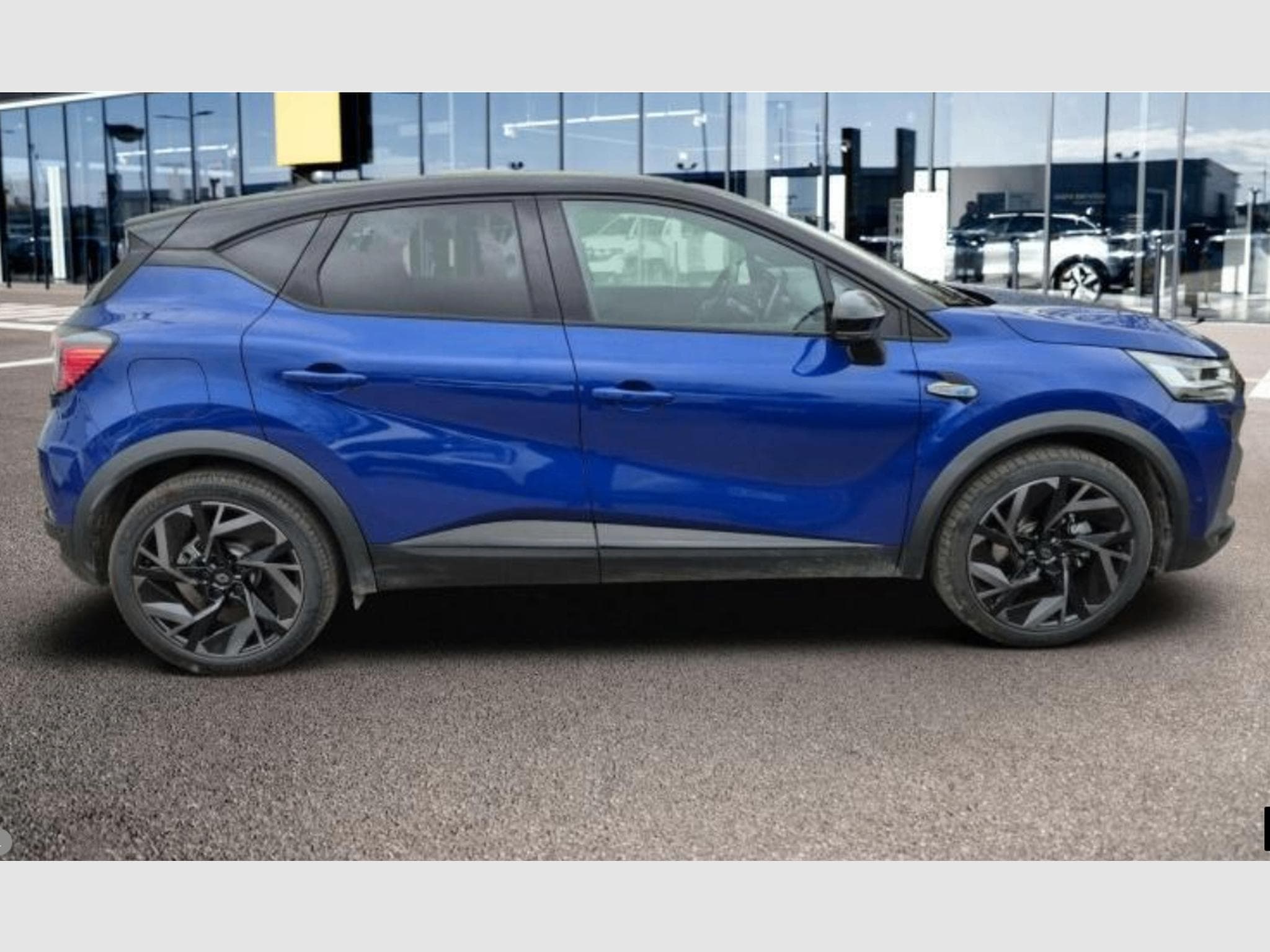 Renault Captur esprit Alpine - E-Tech full hybrid 145 ch (2025) - Photo 5