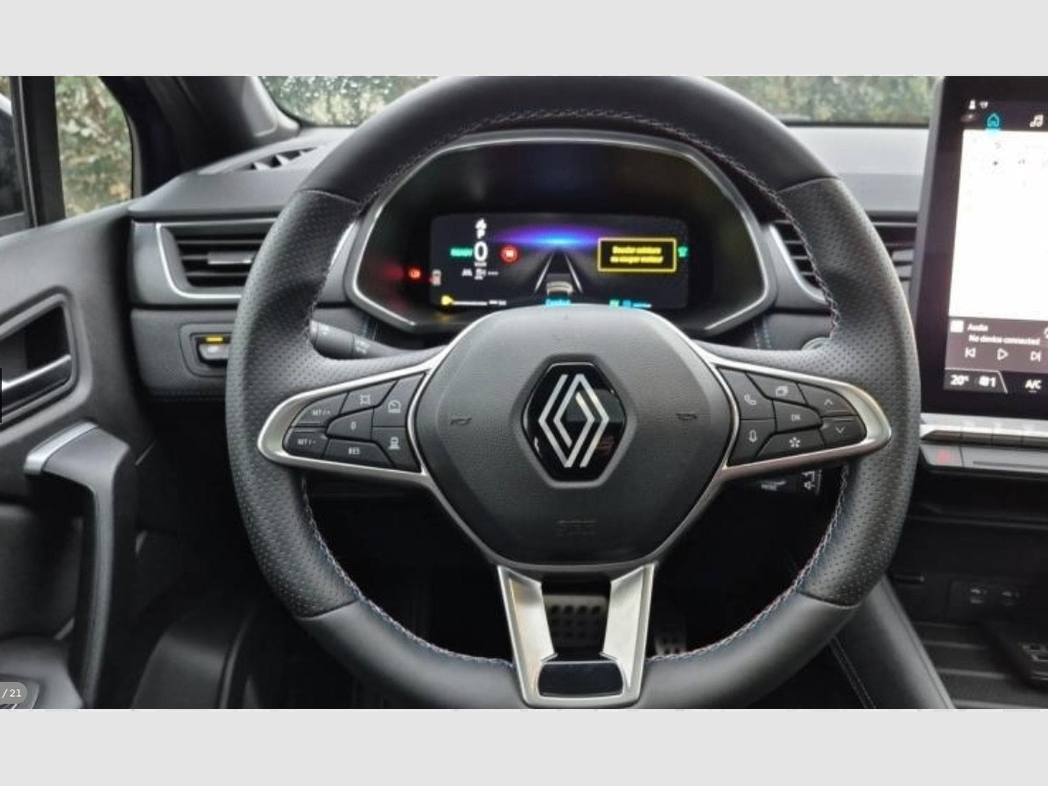 Renault Captur esprit Alpine - E-Tech full hybrid 145 ch (2025) - Photo 11