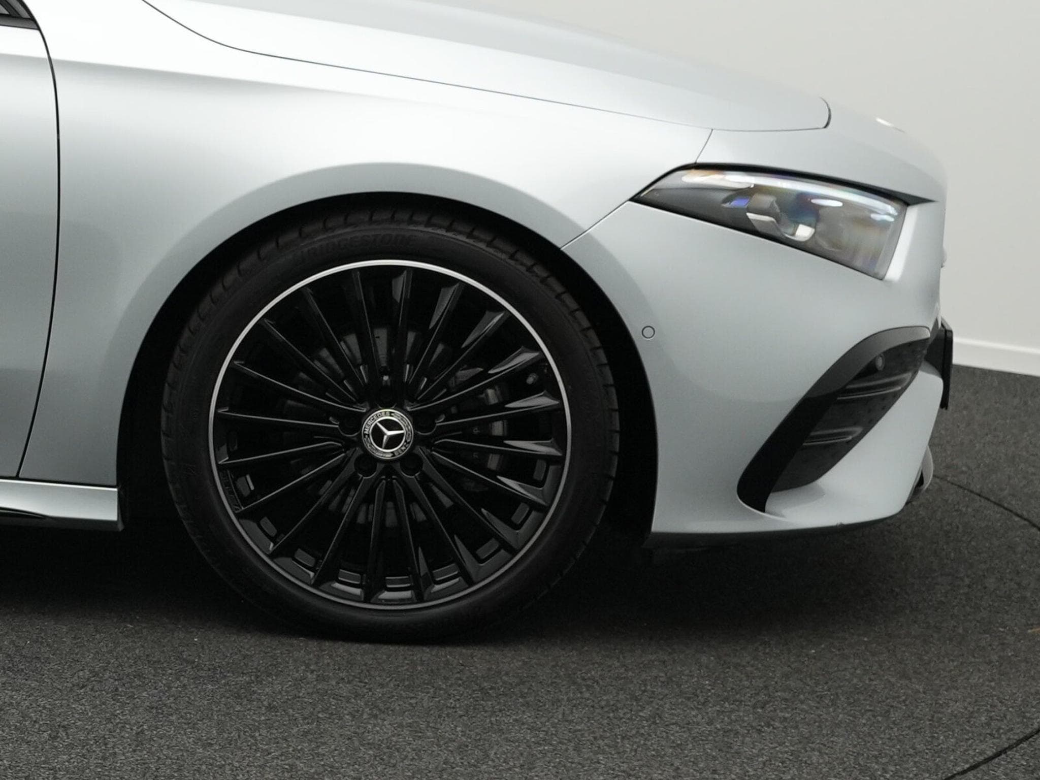 Mercedes A 200 AMG Line/Edition/Navi/Distronic/LED (2025) - Photo 6