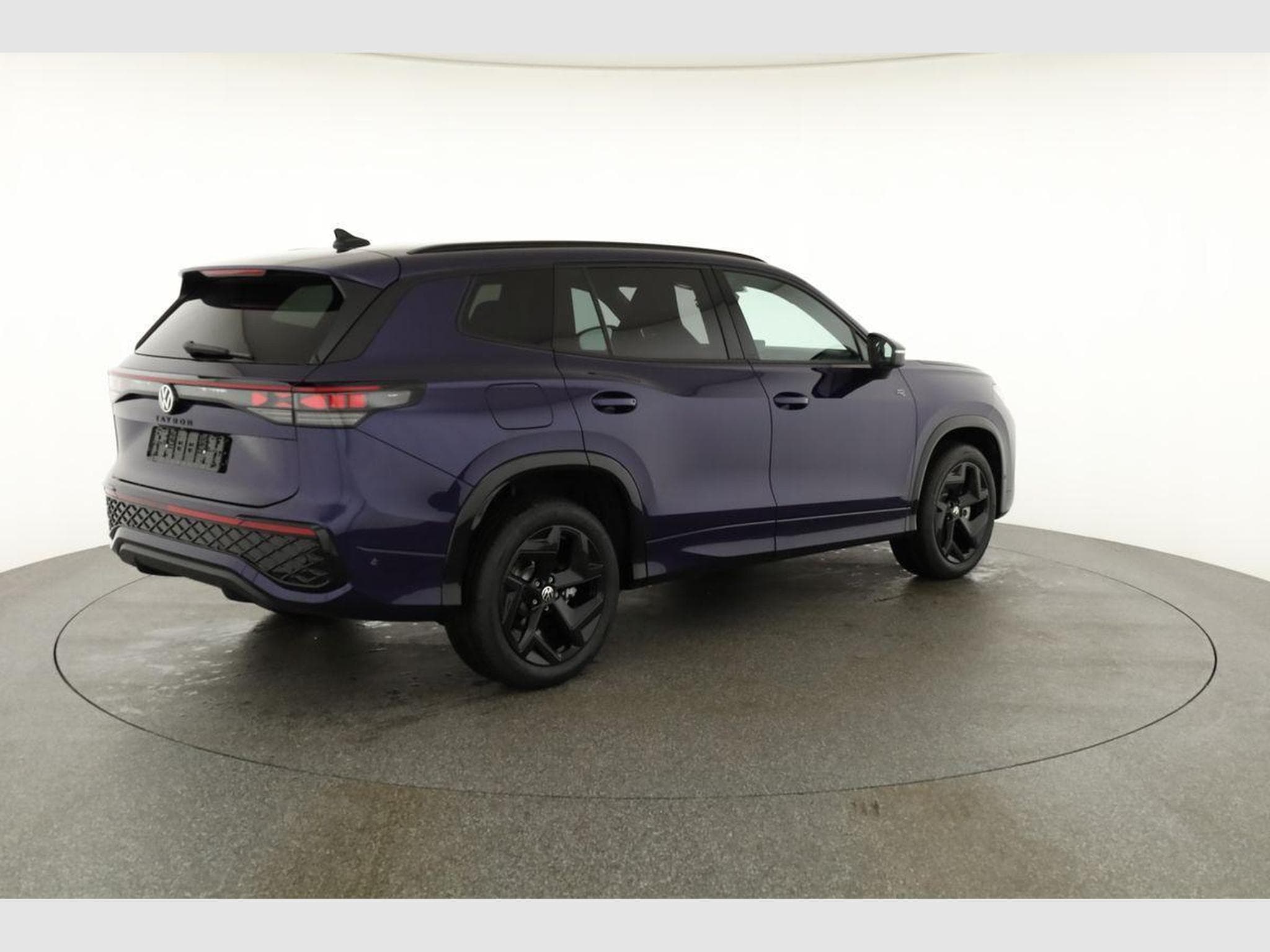 VW Tayron 1.5 TSI eHybrid 150 kW R-Line (2026) - Photo 21