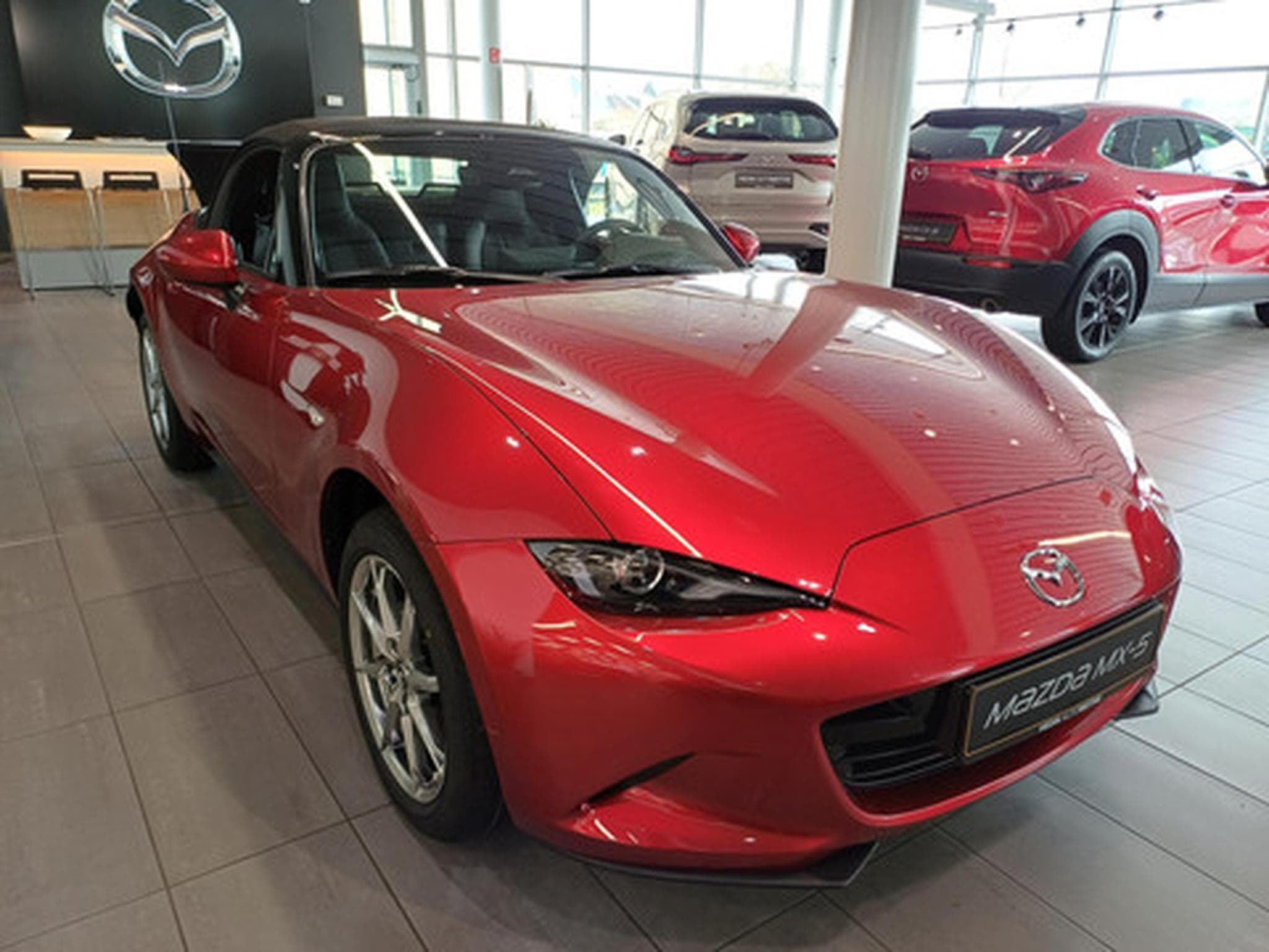 Mazda MX-5 1.5 Skyactiv-G 97kW Excl-Line Roadster (2025) - Photo 3