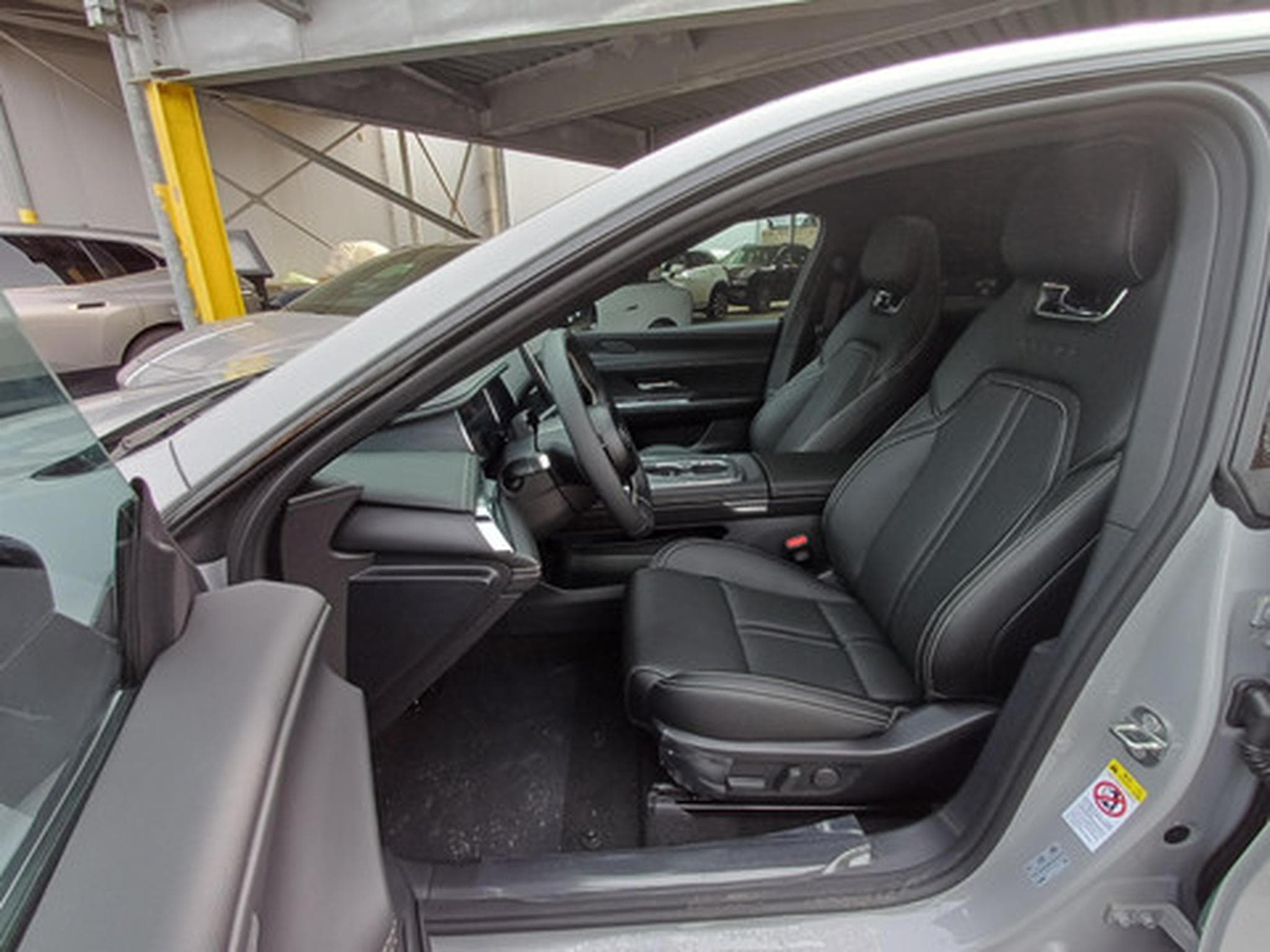 Mazda 6 6e BEV 68.8 kWh 190kW Takumi (2025) - Photo 8