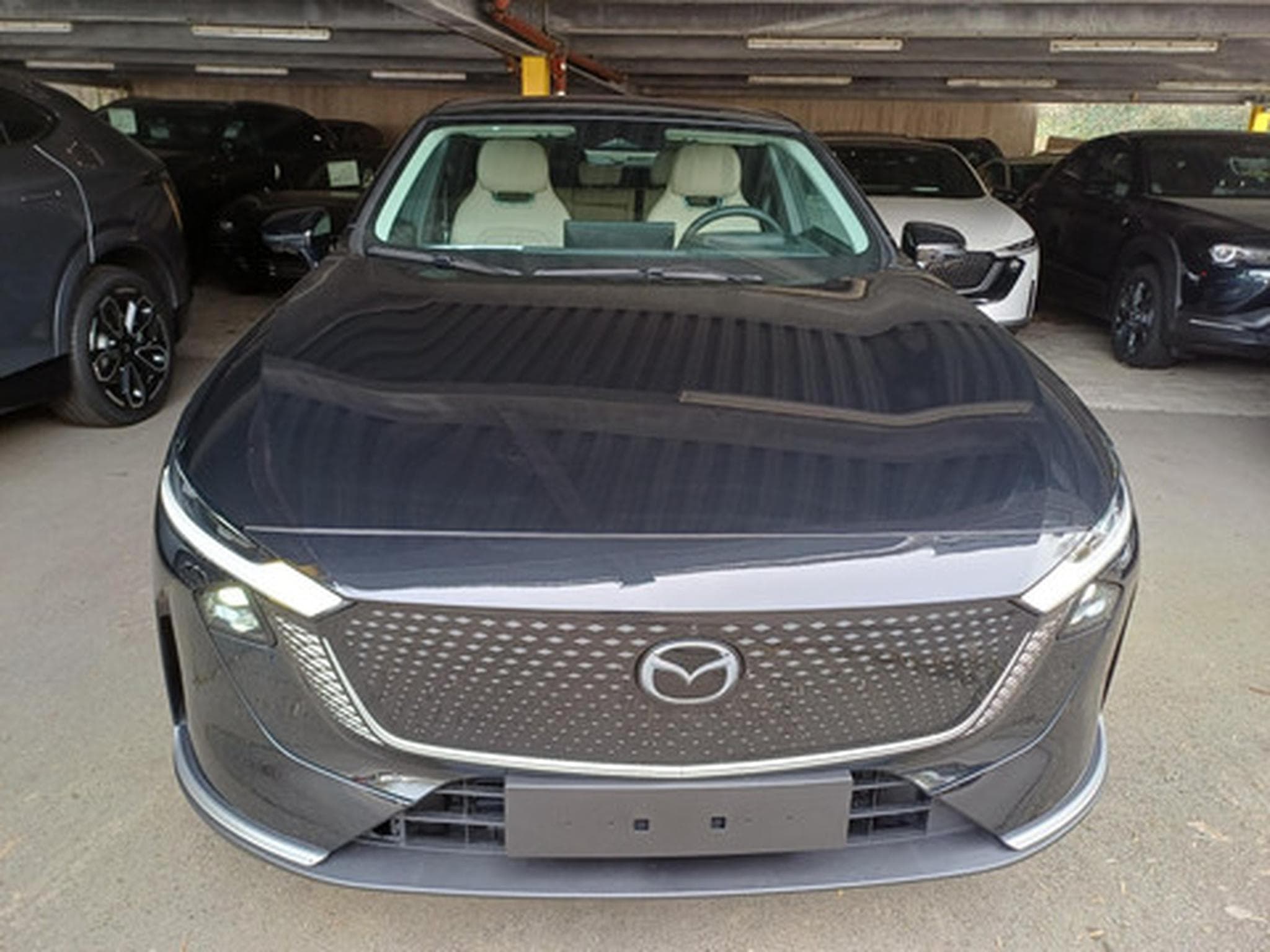 Mazda 6 6e BEV 68.8 kWh 190kW Takumi (2025) - Photo 3