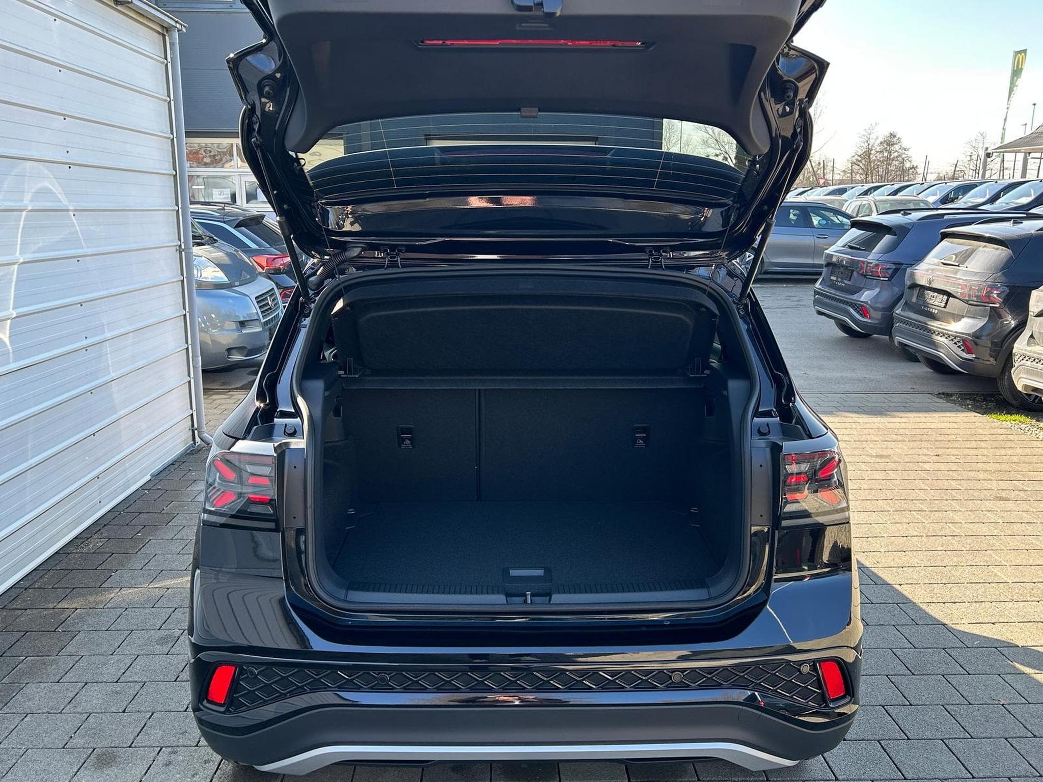 VW T-Cross R-Line (2026) - Photo 14