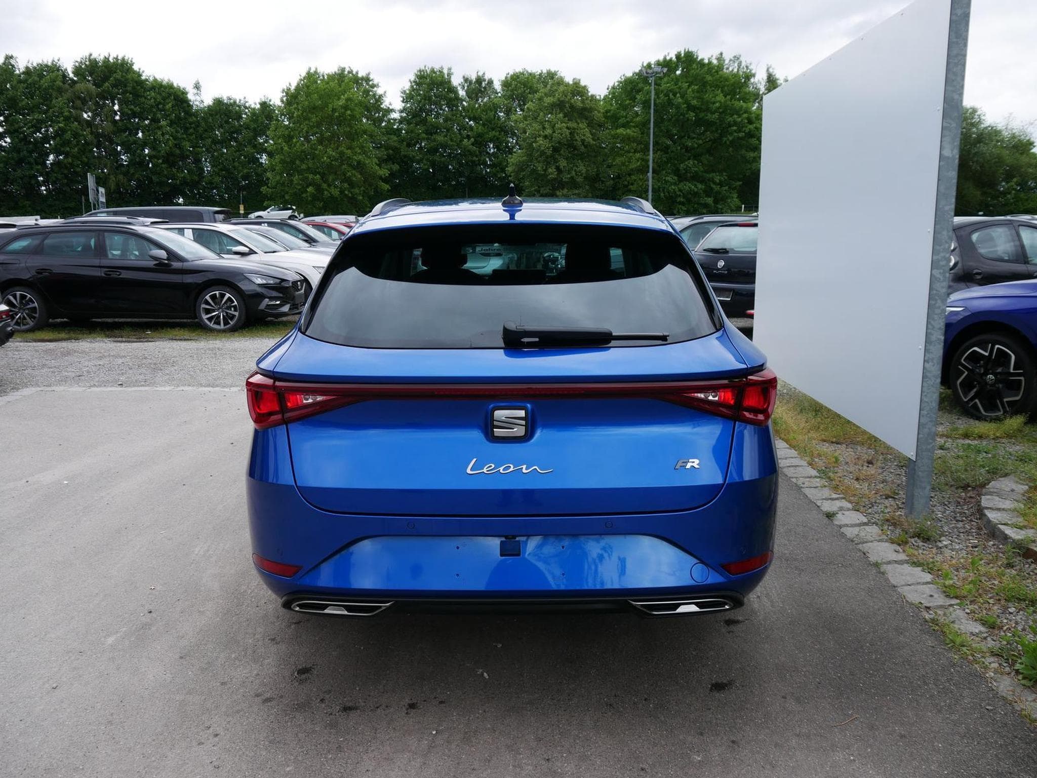 Cupra Leon FR 1.5 eTSI (2025) - Photo 2
