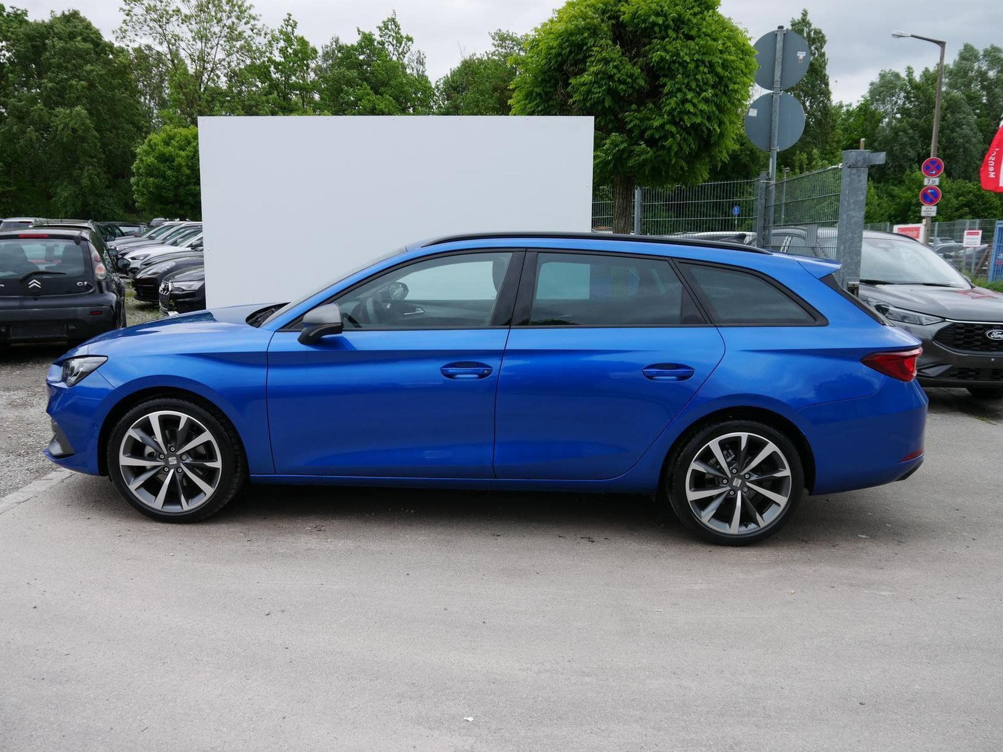 Cupra Leon FR 1.5 eTSI (2025) - Photo 4