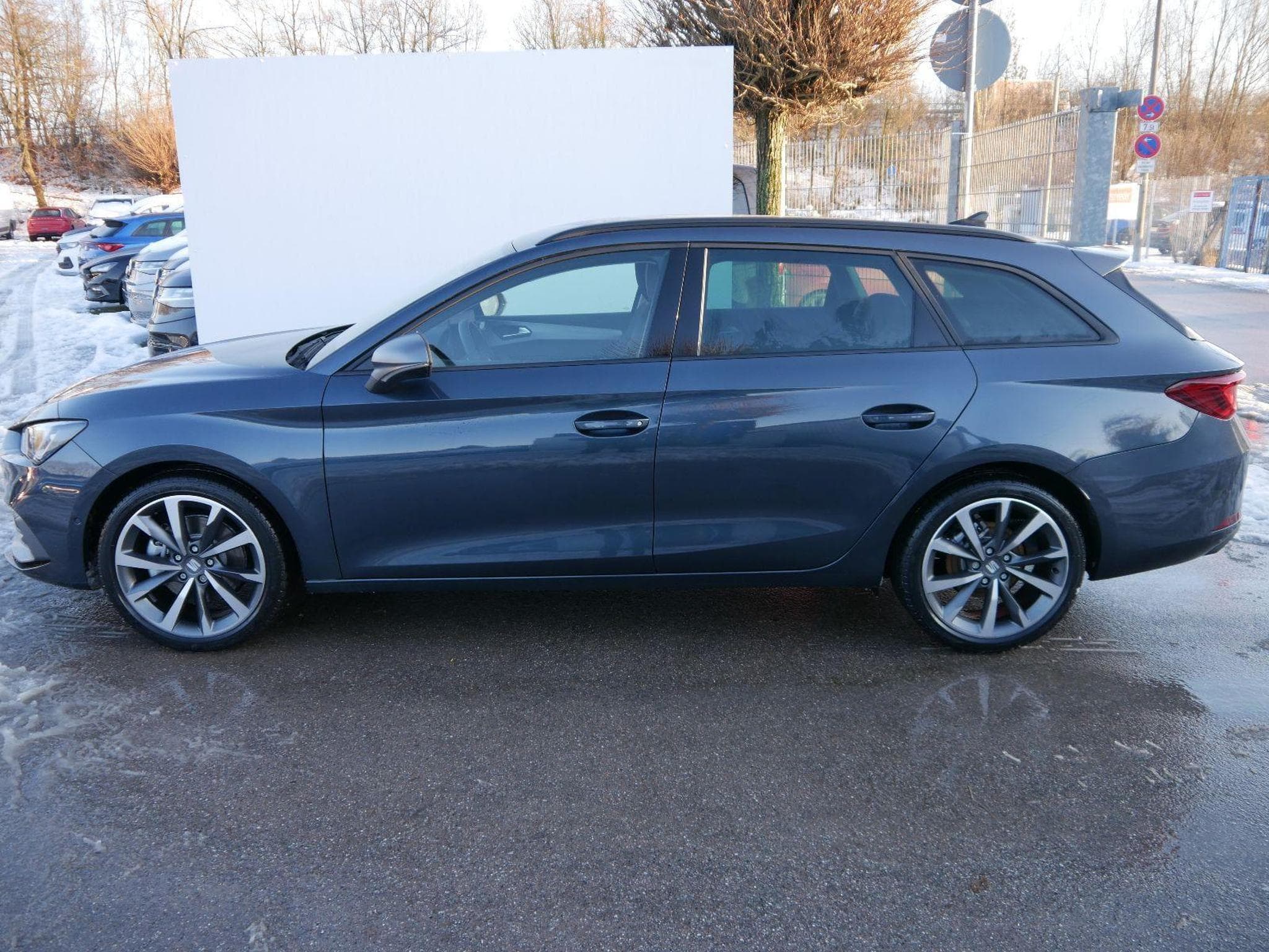 Seat Leon FR 2.0 TDI DSG (2026) - Photo 5