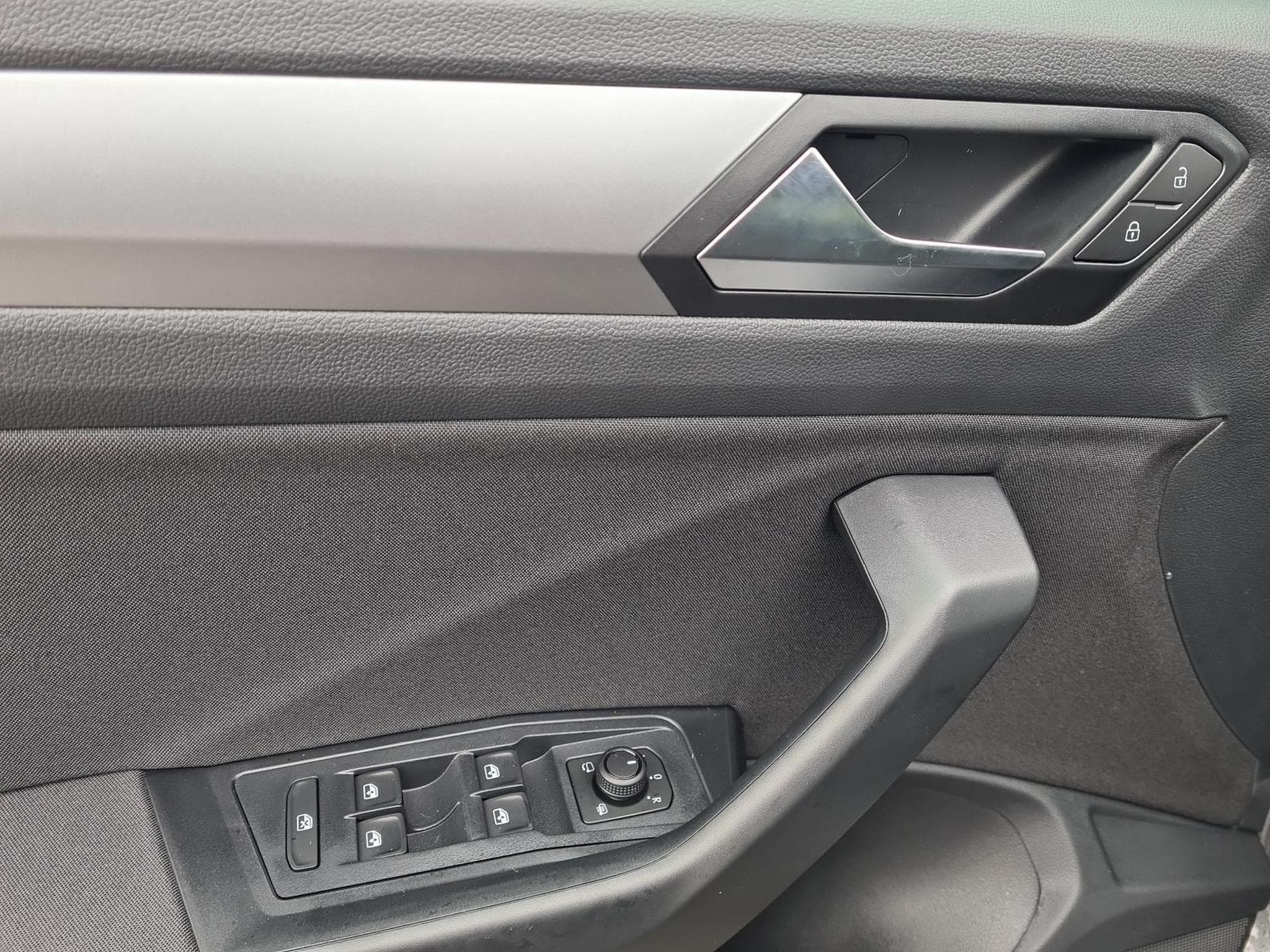 VW T-Roc Life (2026) - Photo 11