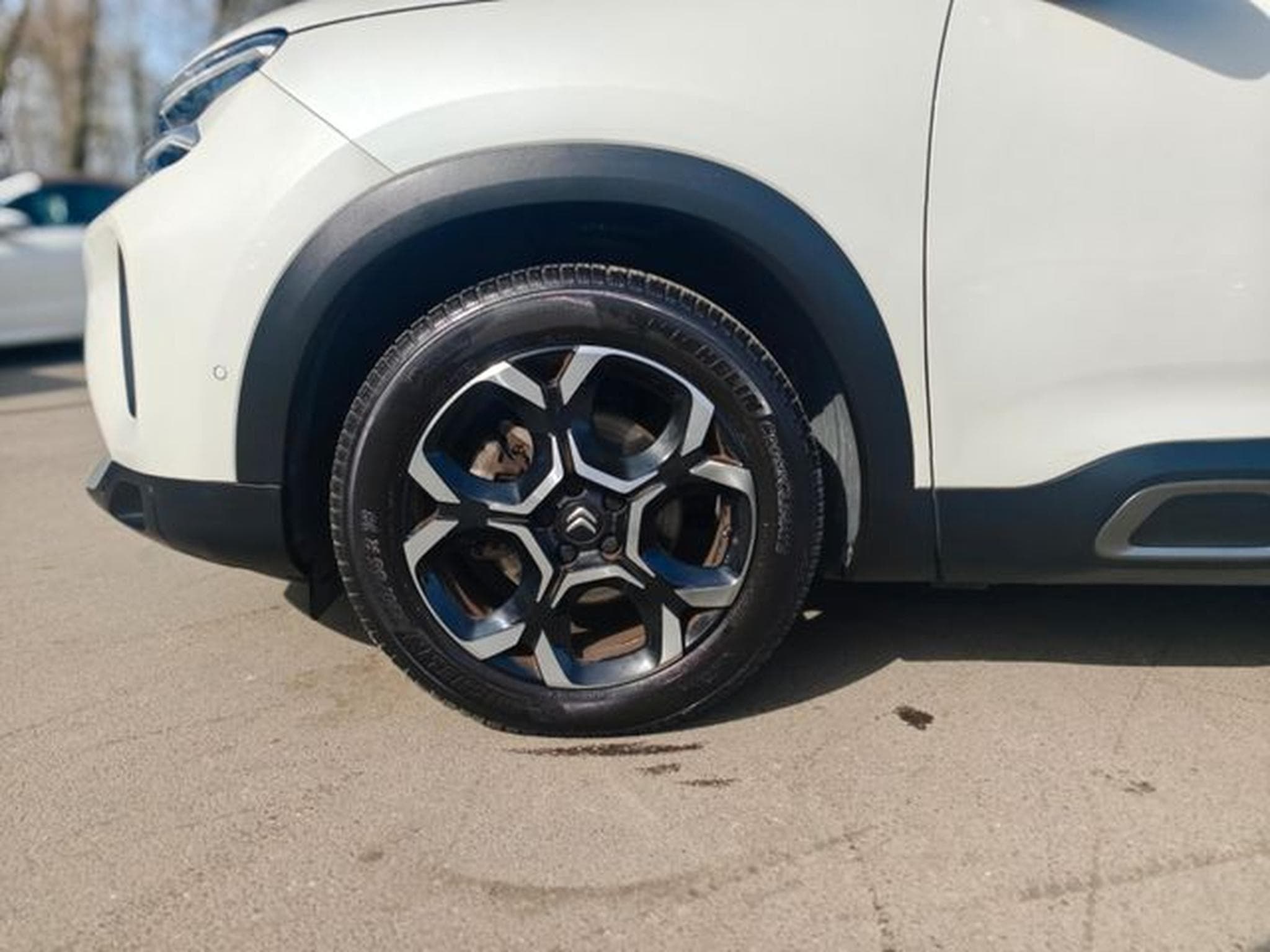 Citroën C5 Aircross C5 AIRCROSS SHINE *AUT*NAVI*KAMERA*LED* (2023) - Photo 11