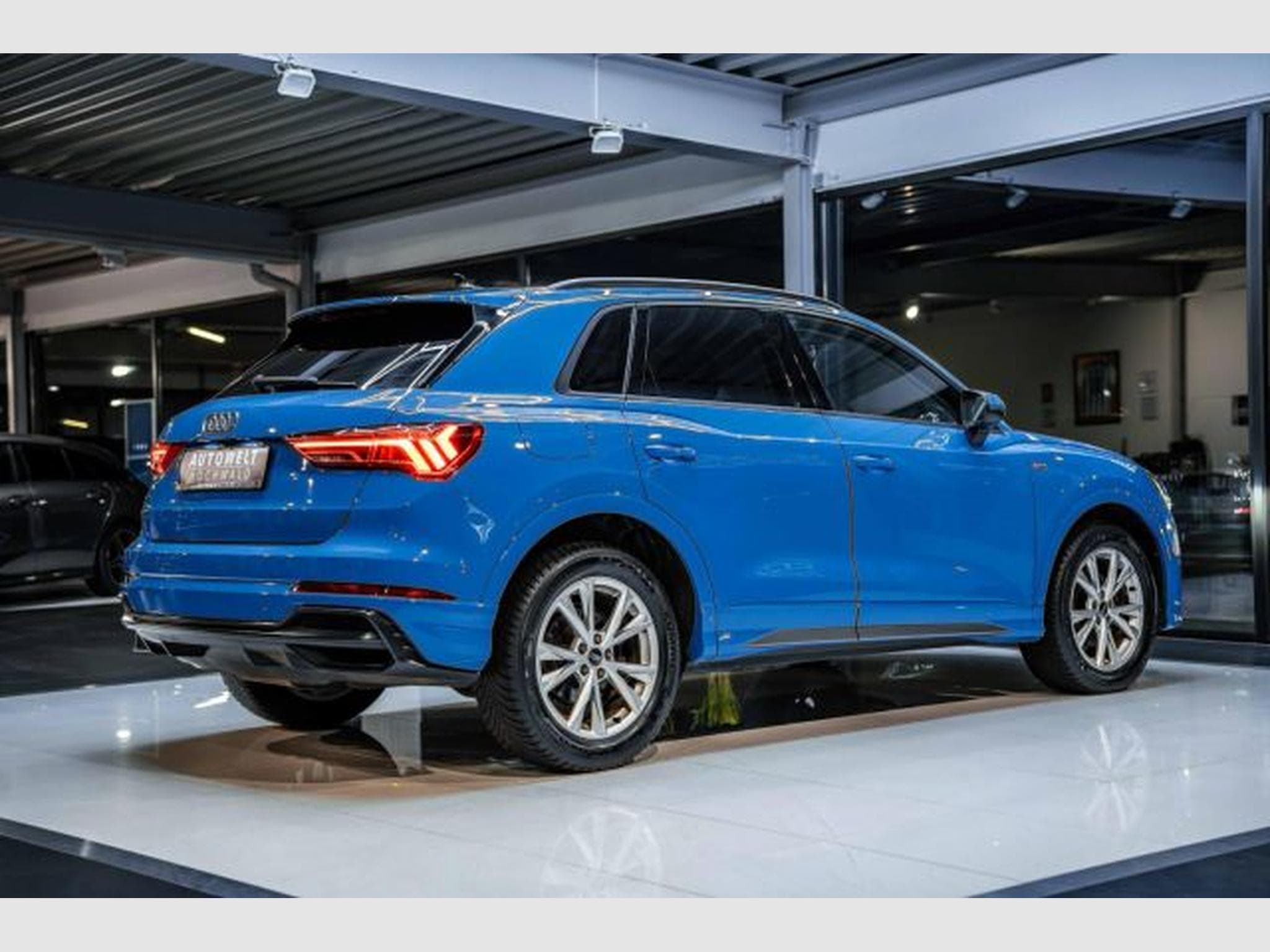 Audi Q3 Q3 35 TDI S-tronic S-Line NAVI LED PDC VIRTUAL (2022) - Photo 15