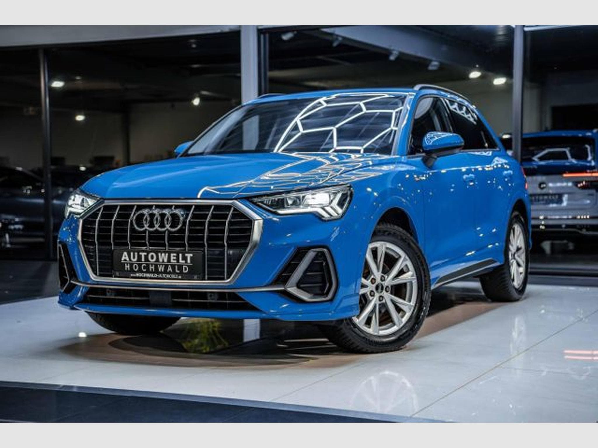 Audi Q3 Q3 35 TDI S-tronic S-Line NAVI LED PDC VIRTUAL (2022) - Photo 2