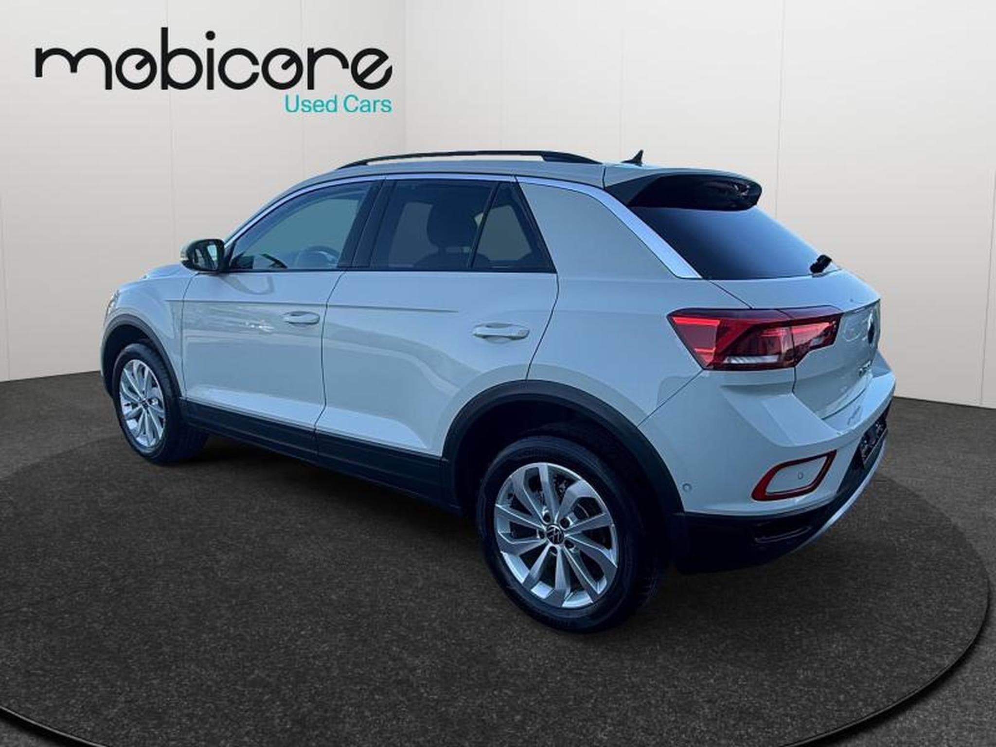 VW T-Roc New Life 30 Years Edition DSG / Essence (2026) - Photo 5