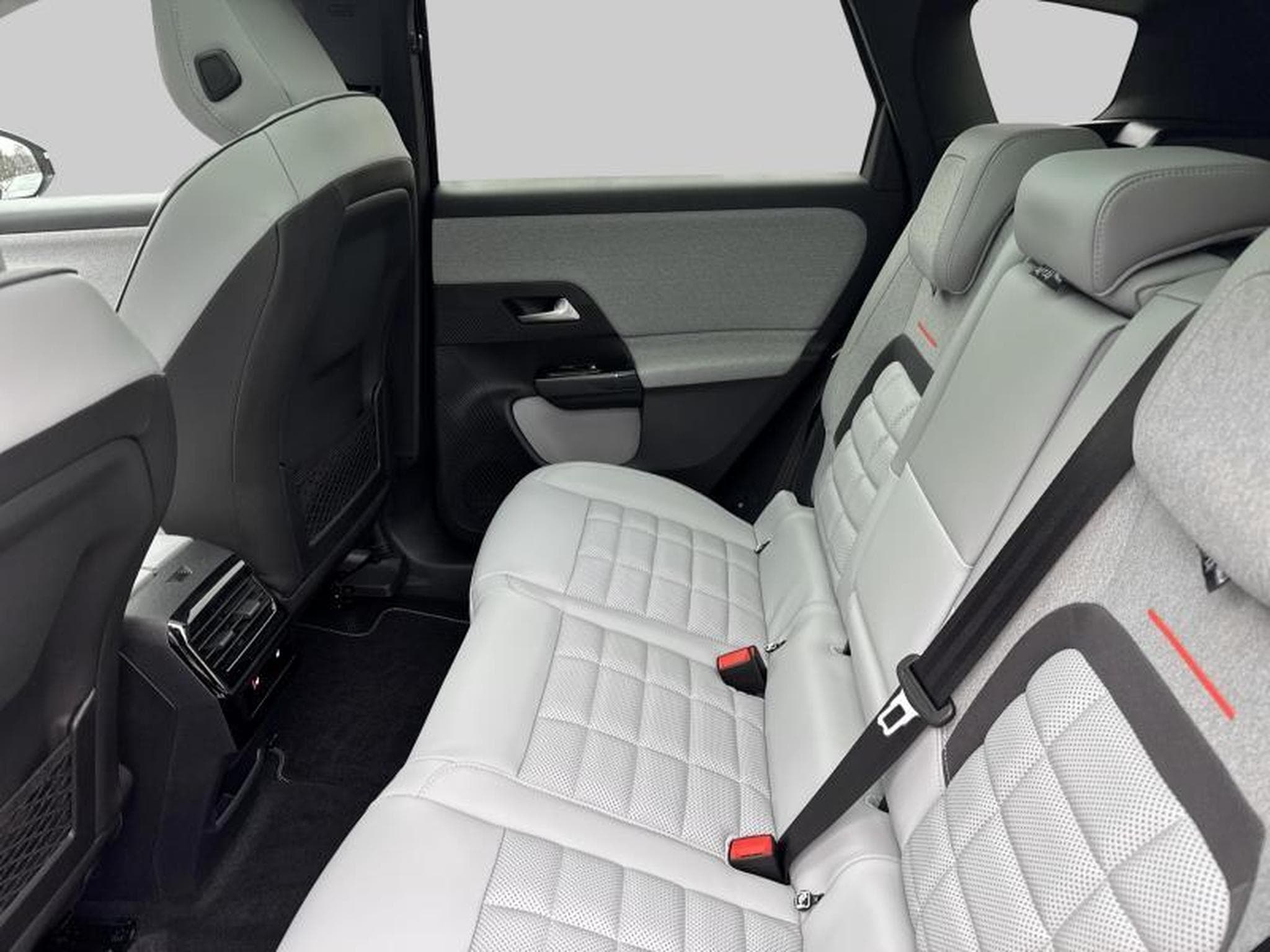 Citroen C5 Aircross MAX (2025) - Photo 12