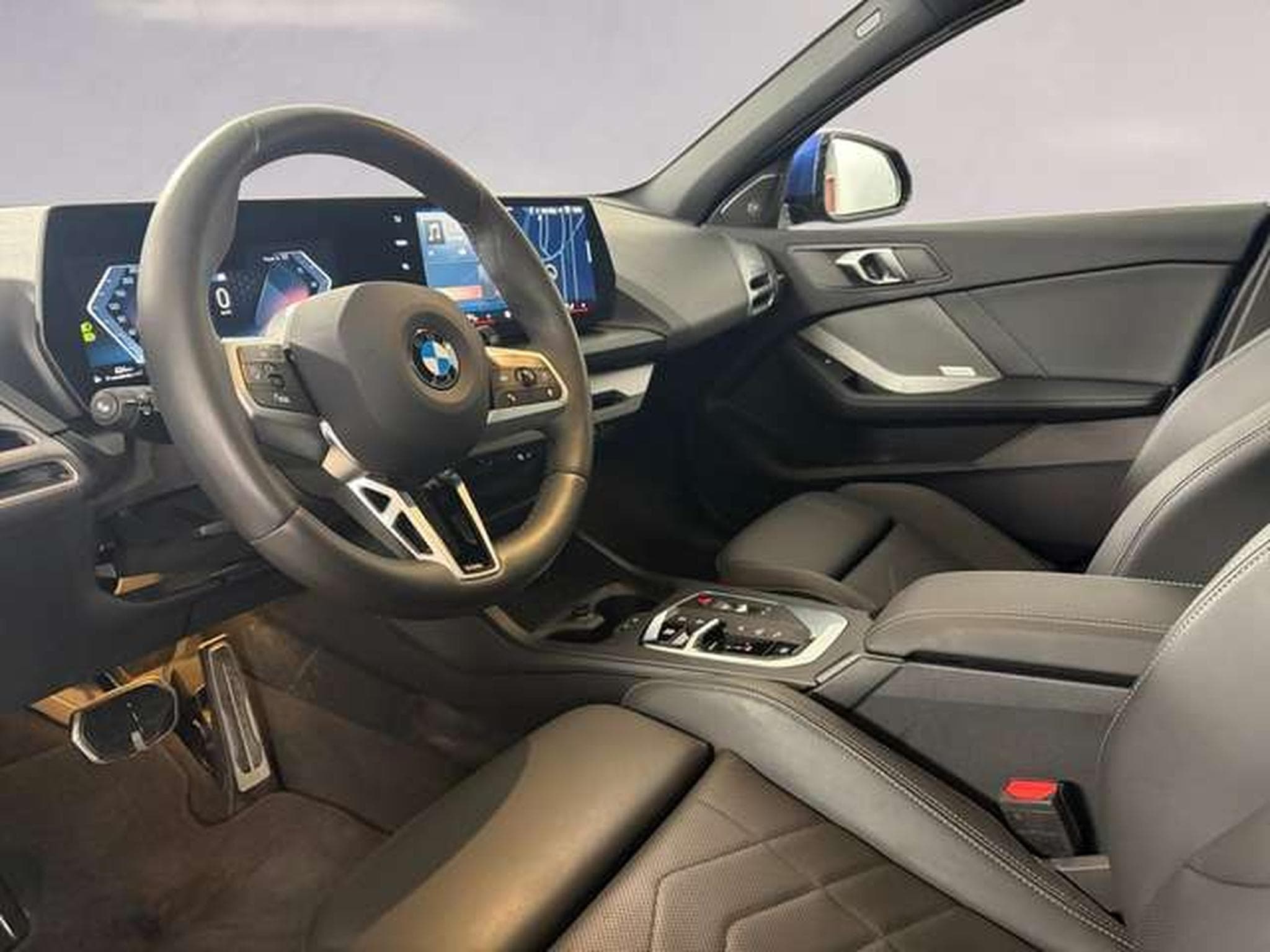 BMW 120 d HK HiFi DAB LED Komfortzg. (2025) - Photo 6