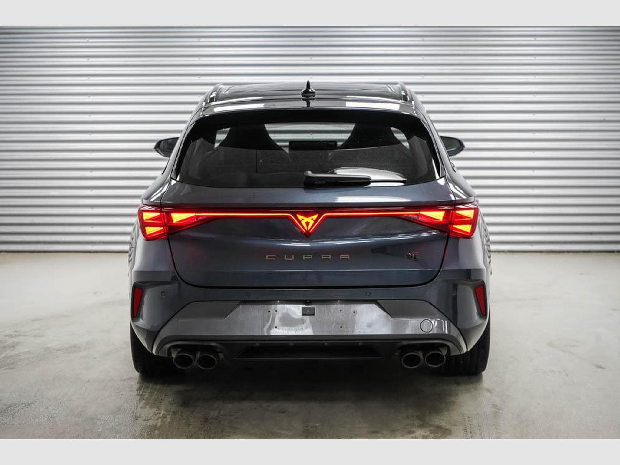 Cupra Leon ST 2,0 TSI (2025) - Photo 3
