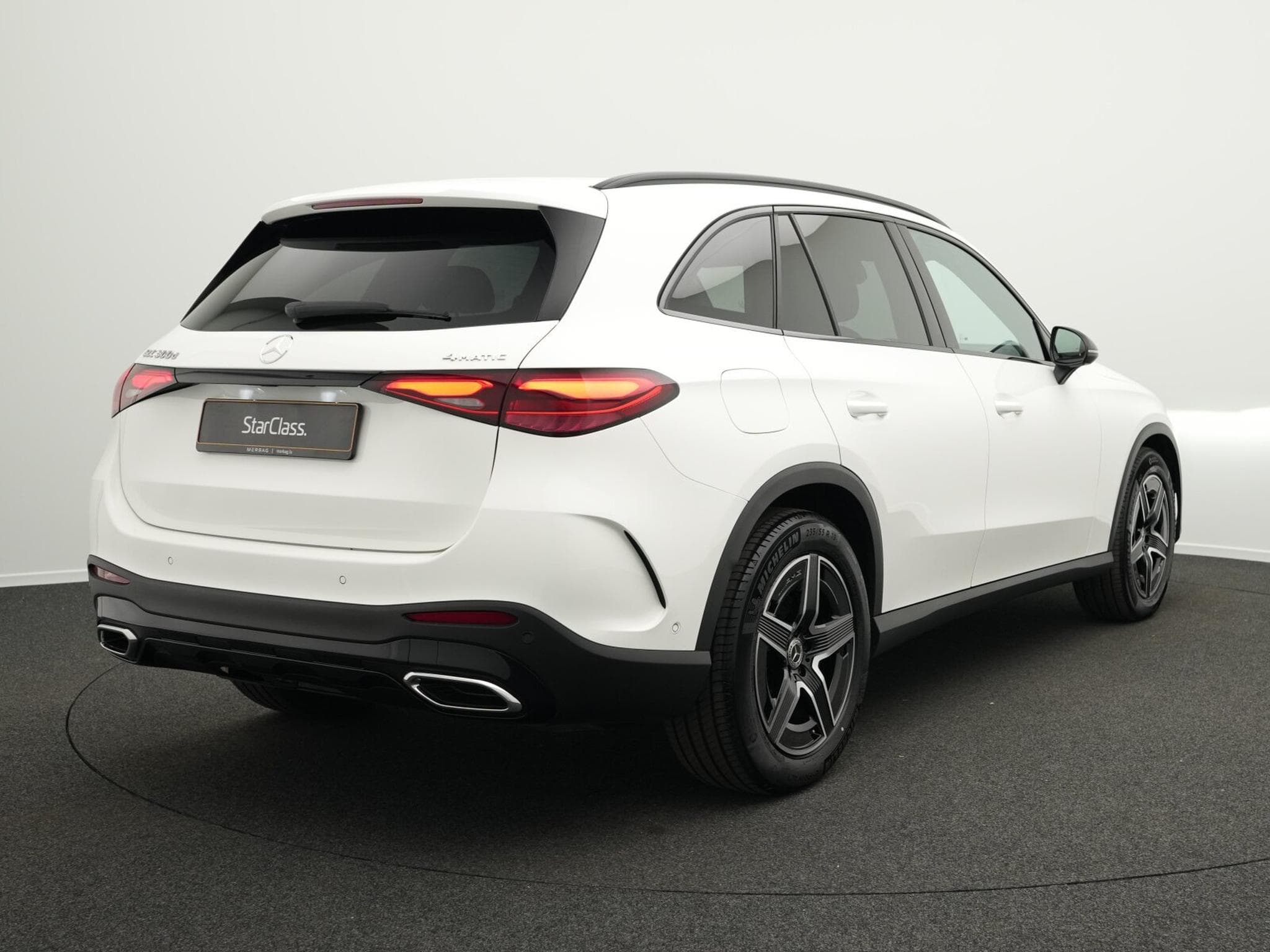 Mercedes GLC 300 d 4M AMG-Line LED+AHK+Night+Memo+Kamera (2024) - Photo 3