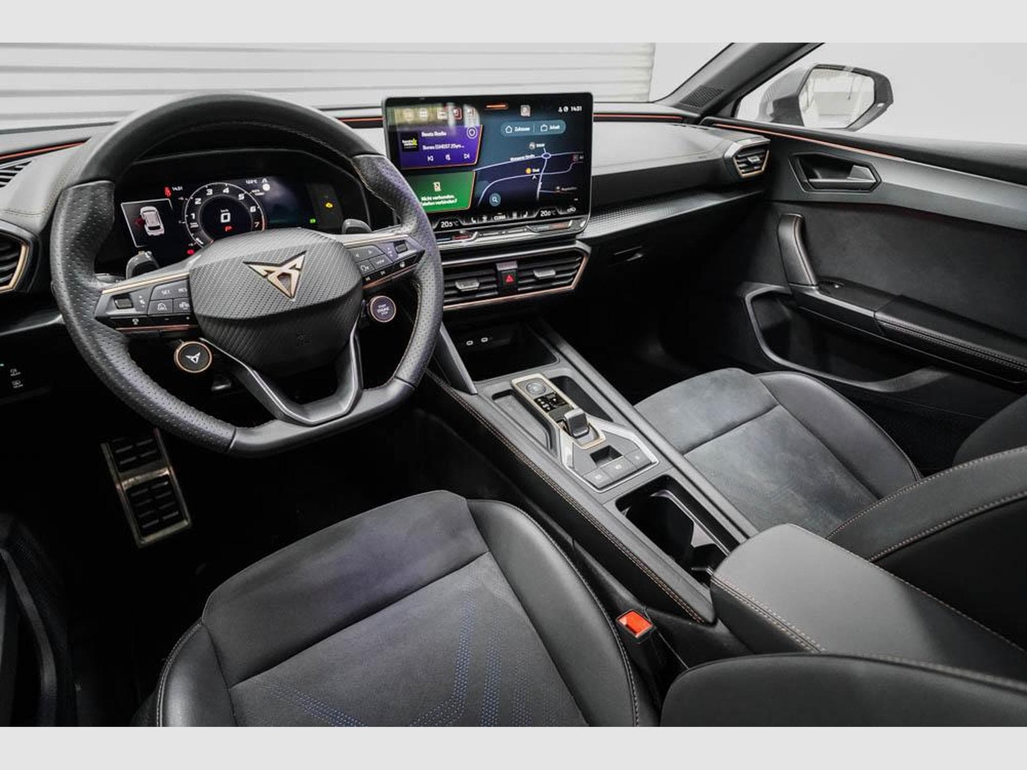 Cupra Leon ST 2,0 TSI (2025) - Photo 7