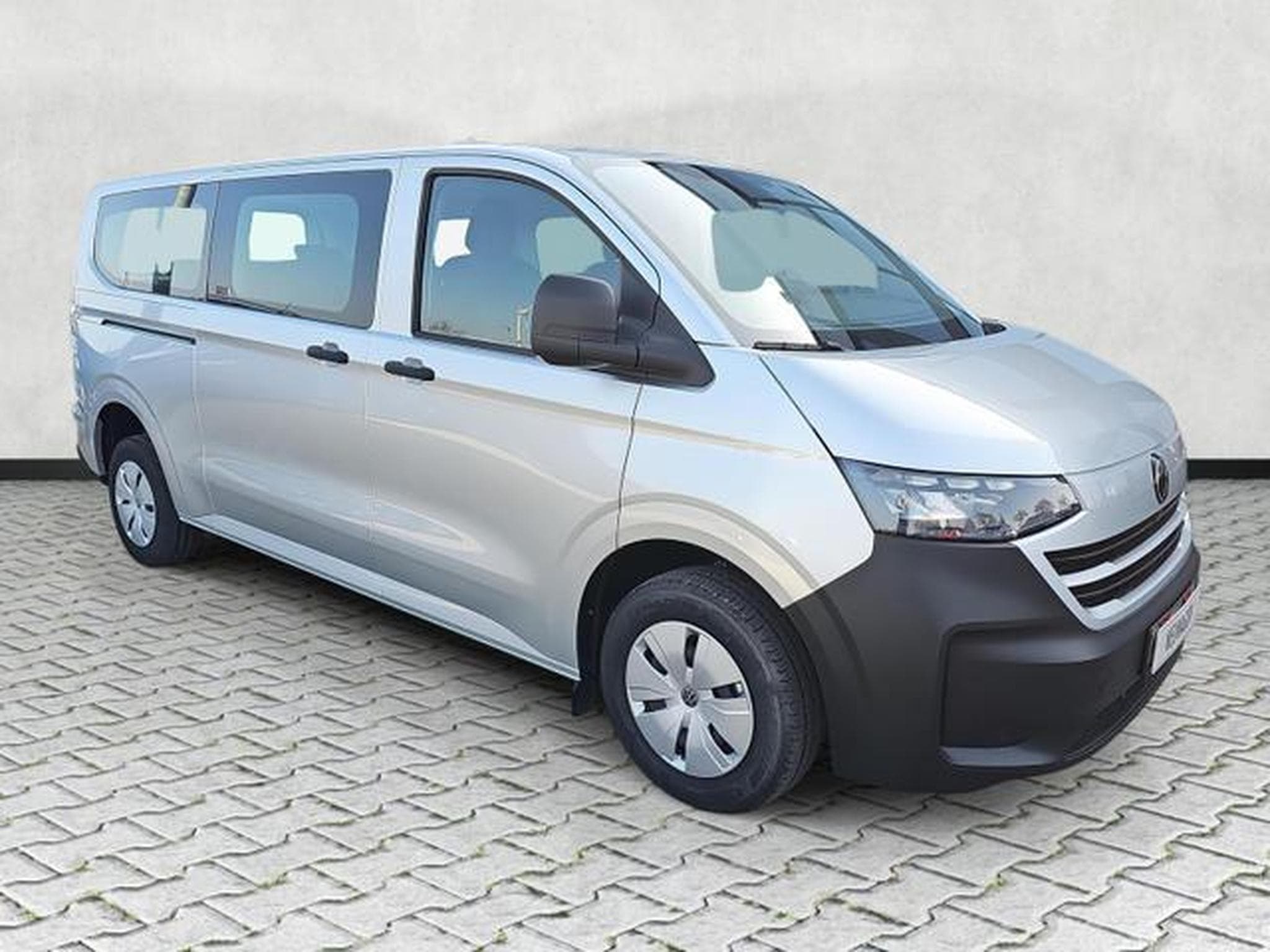 VW T7 2.0 TDI 81 kW LR (2025) - Photo 1