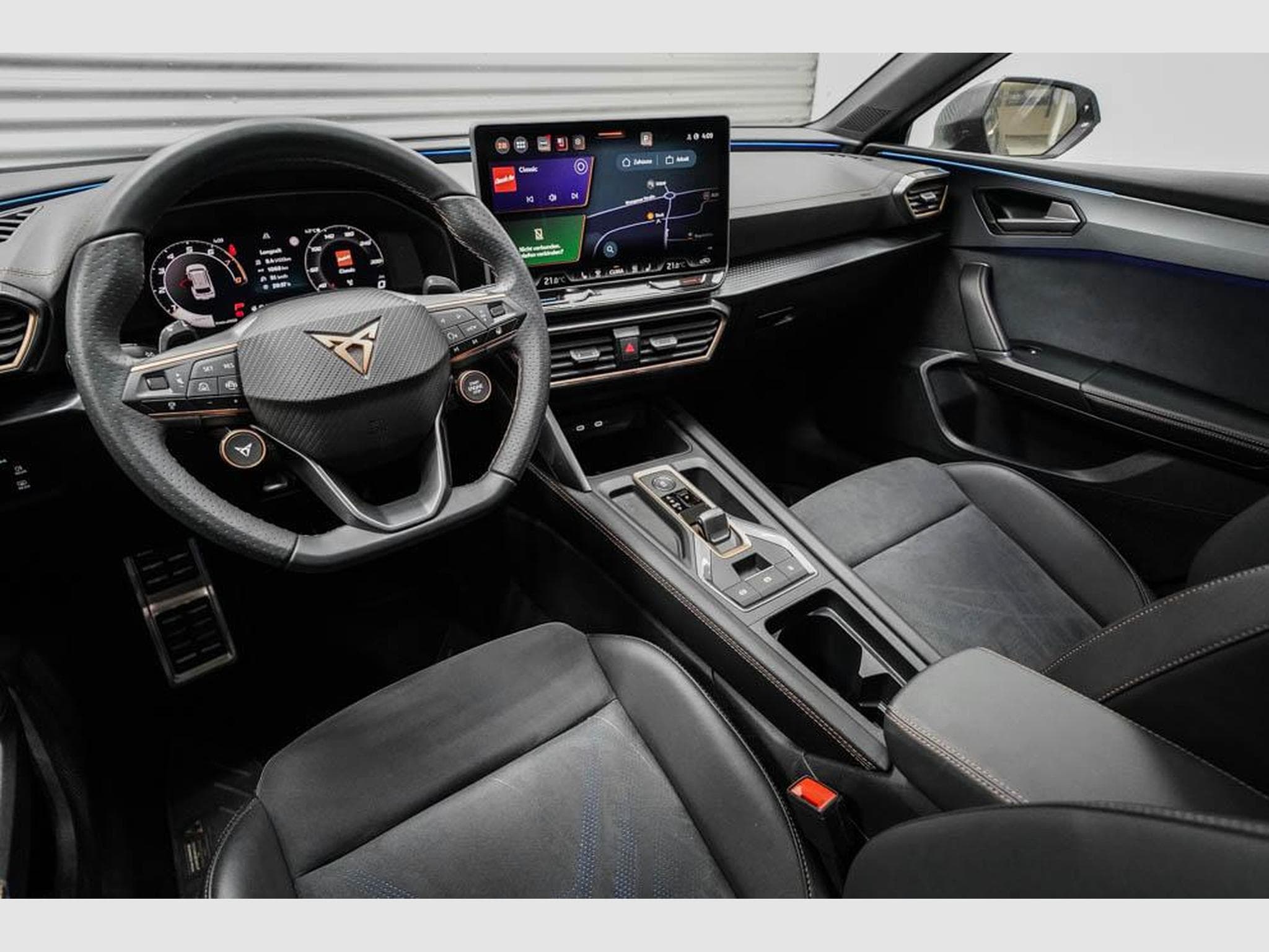 Cupra Leon ST 2,0 TSI (2025) - Photo 6