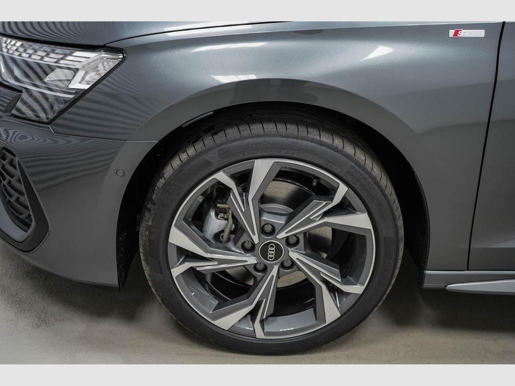 Audi A3 Sportback 40 TFSI (2026) - Photo 5