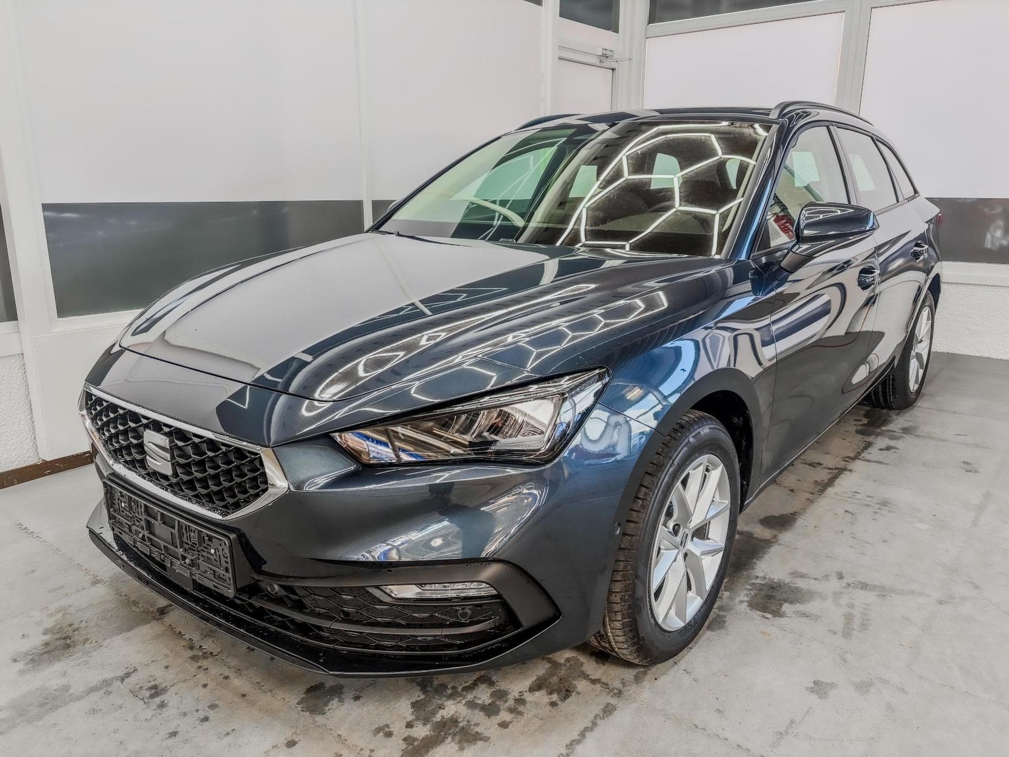Seat Leon Style (2026) - Photo 1