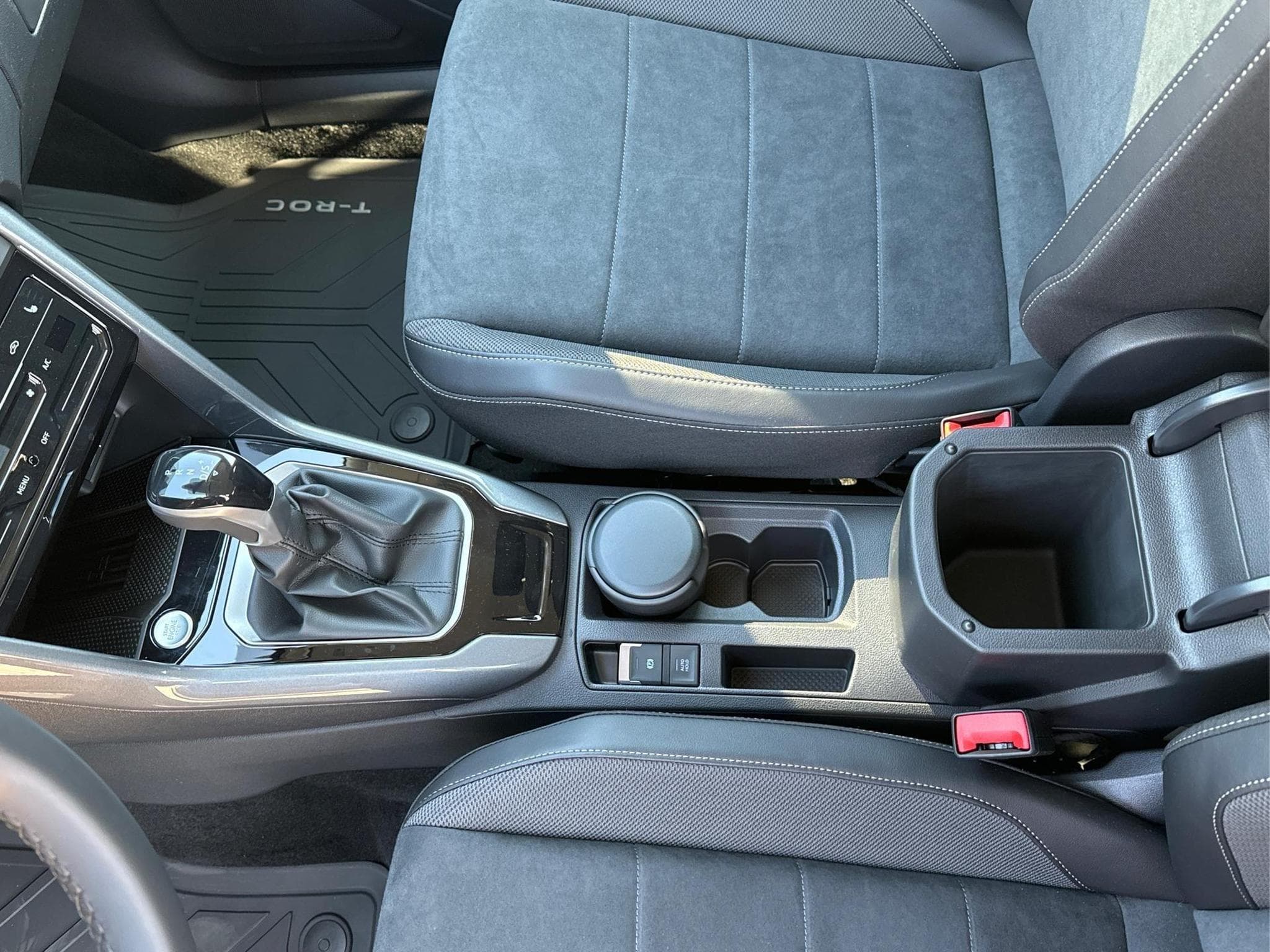 VW T-Roc Limited (2026) - Photo 16